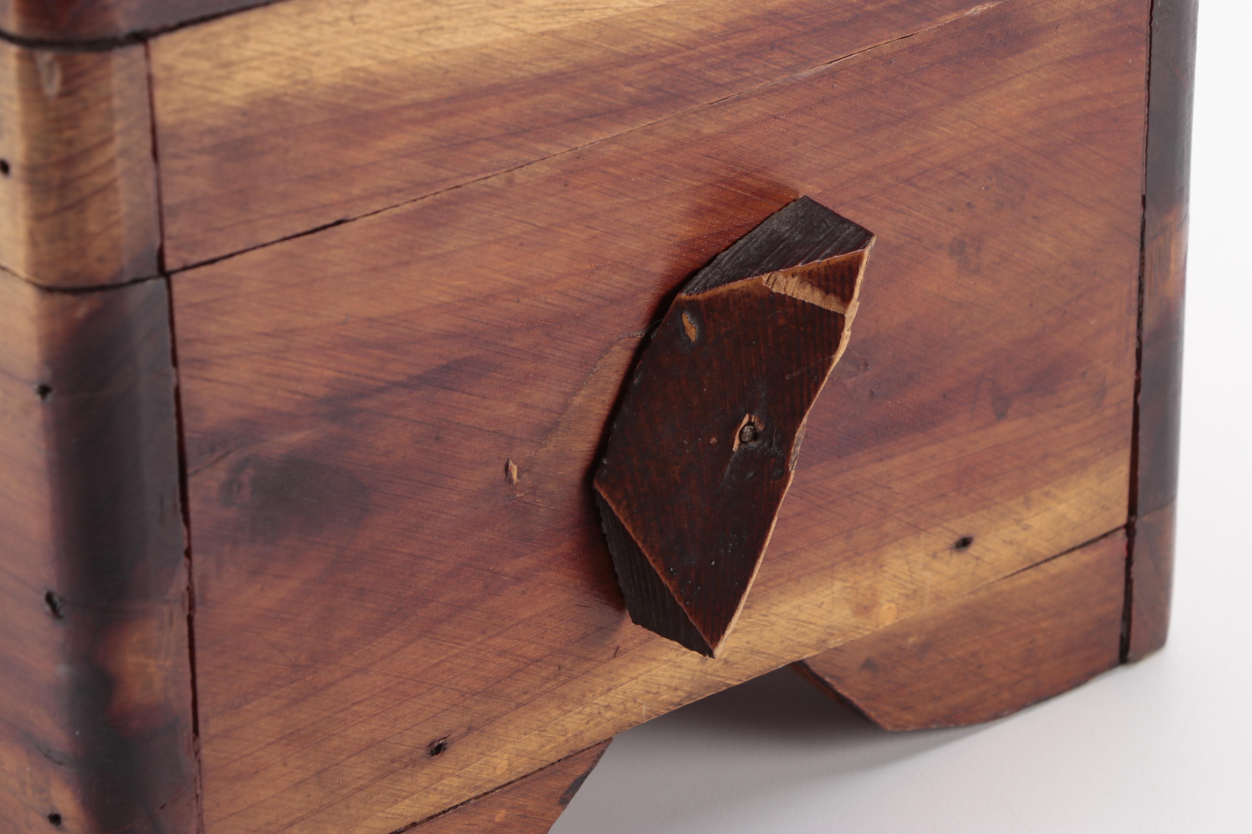 Cedar Wood Miniature Hope Chest, Early to Mid-20th Century