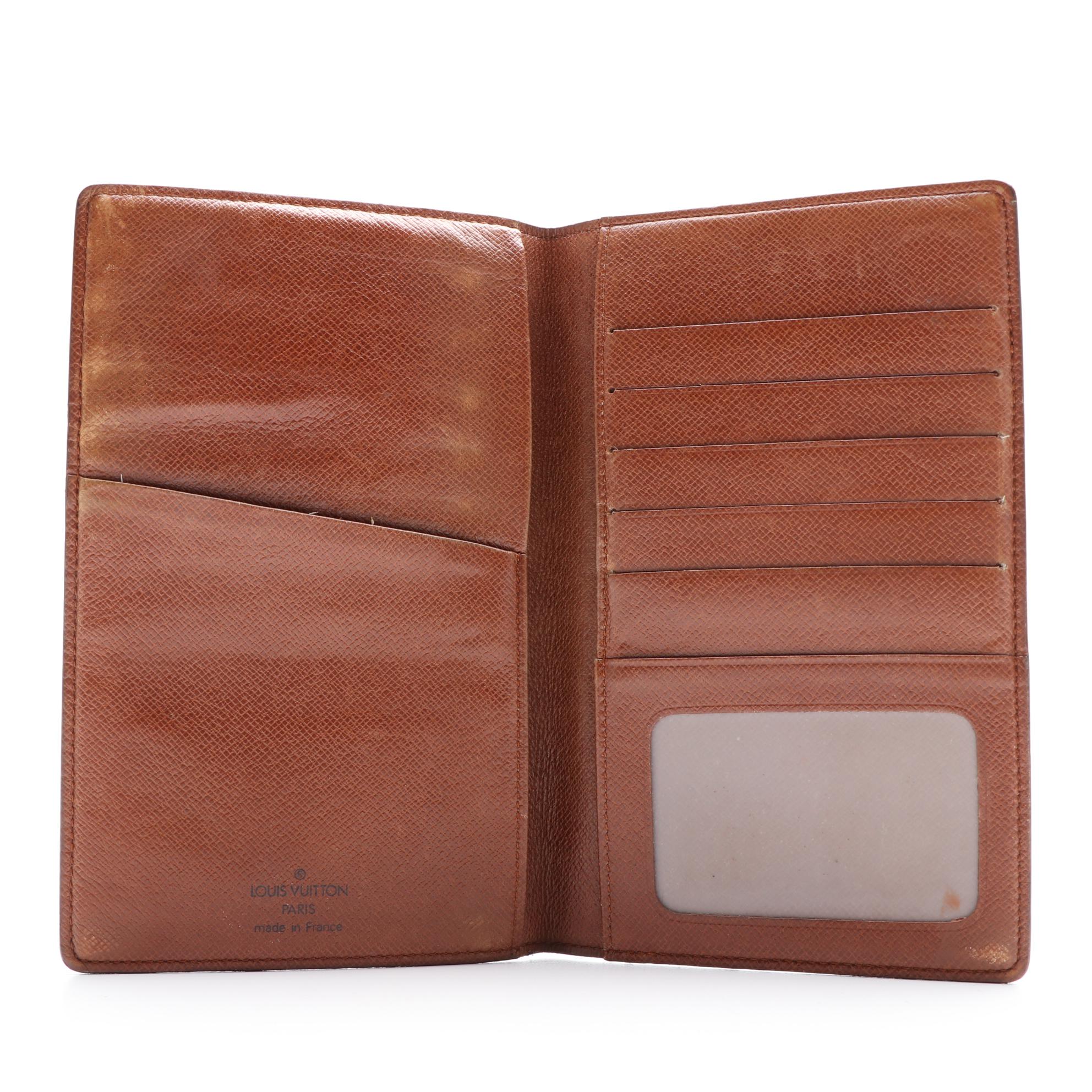 Louis Vuitton Passport Cover and Card Case in Monogram Canvas