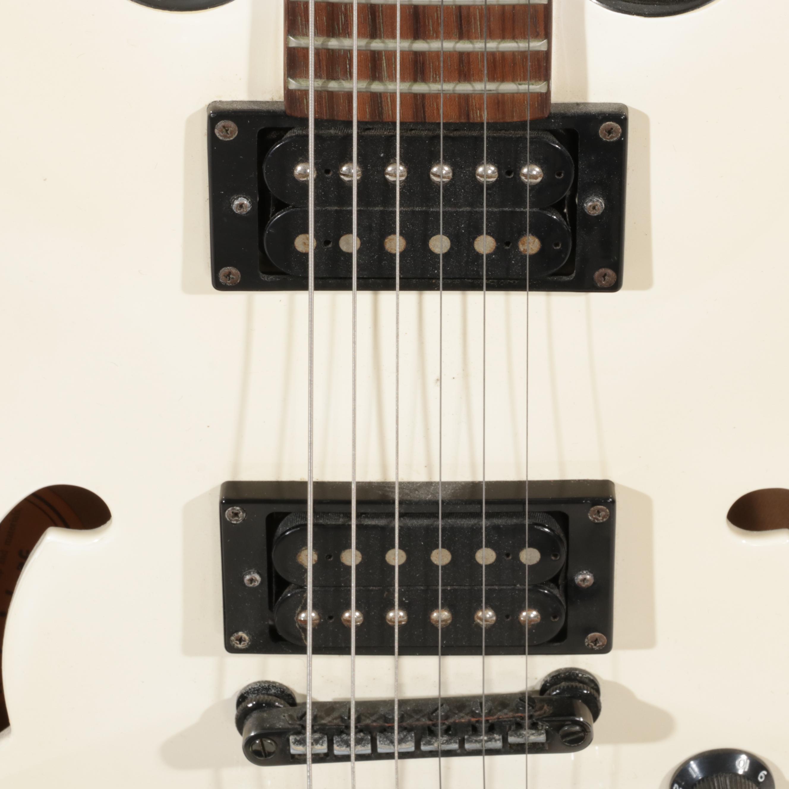 Epiphone Dot Studio Alpine White Electric Guitar with Gator Hard Case