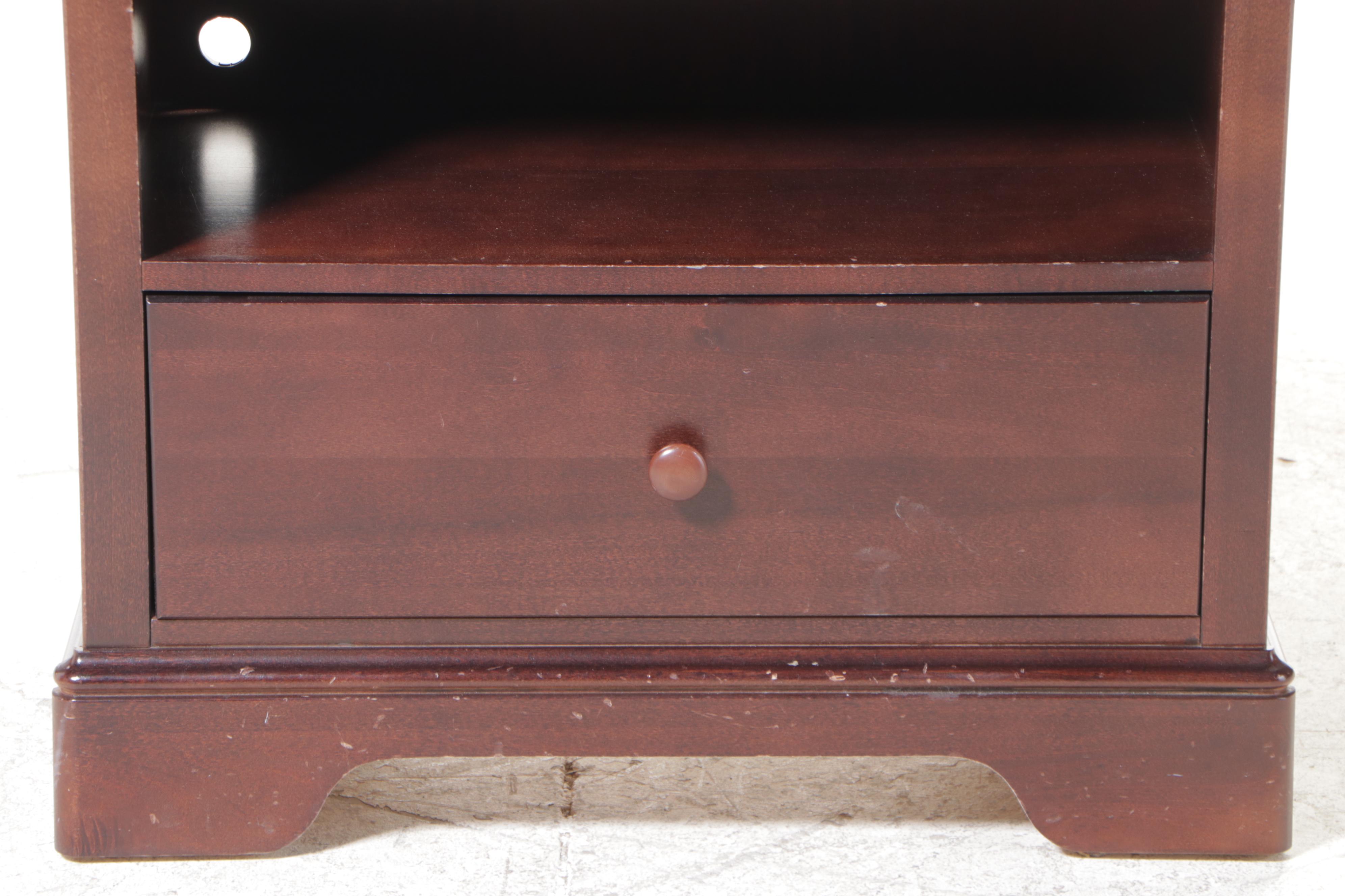 Stanley Furniture Young America "All Seasons" Maple Bookcase