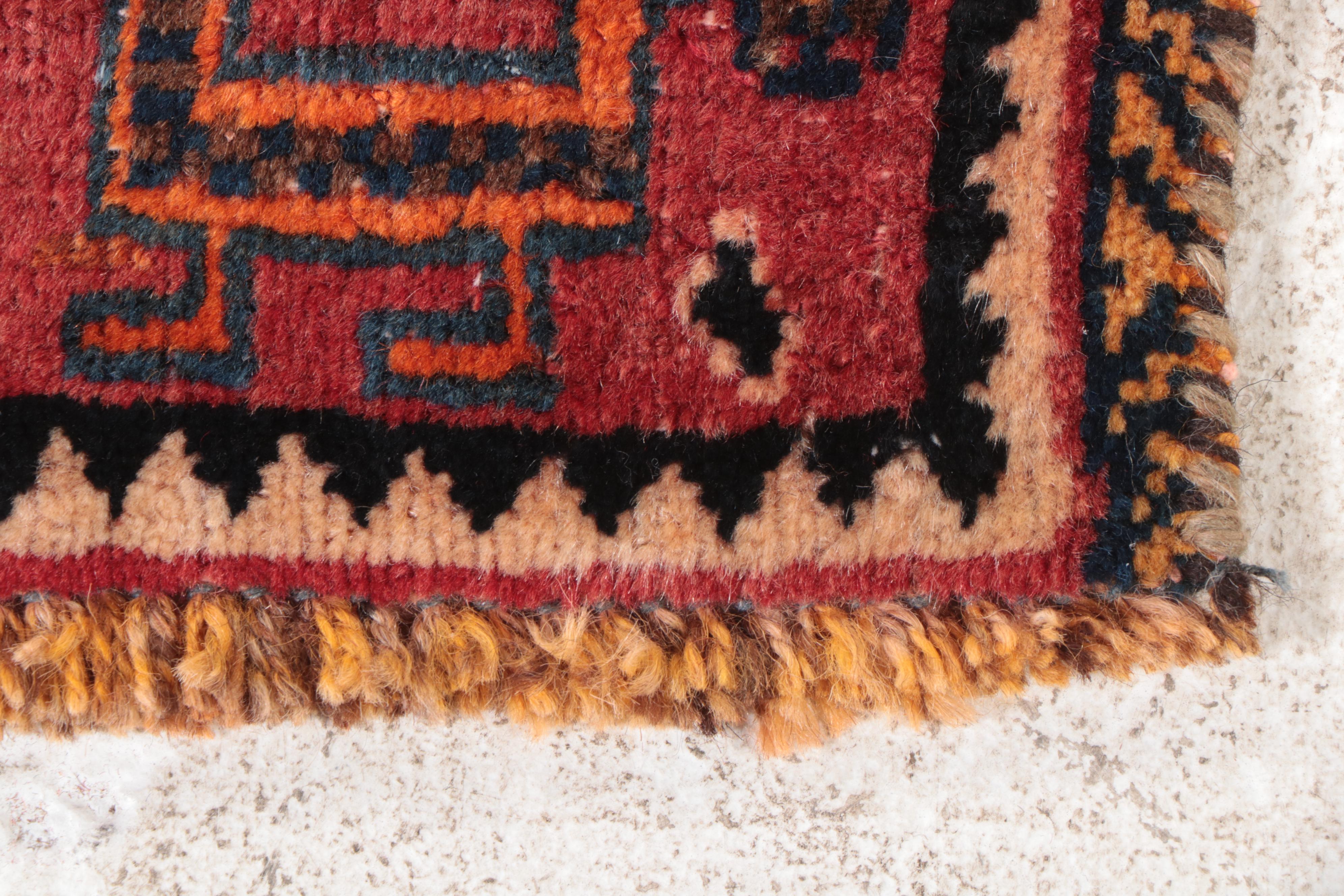 1'10 x 2'2 Hand-Knotted Persian Qashqai Floor Mat