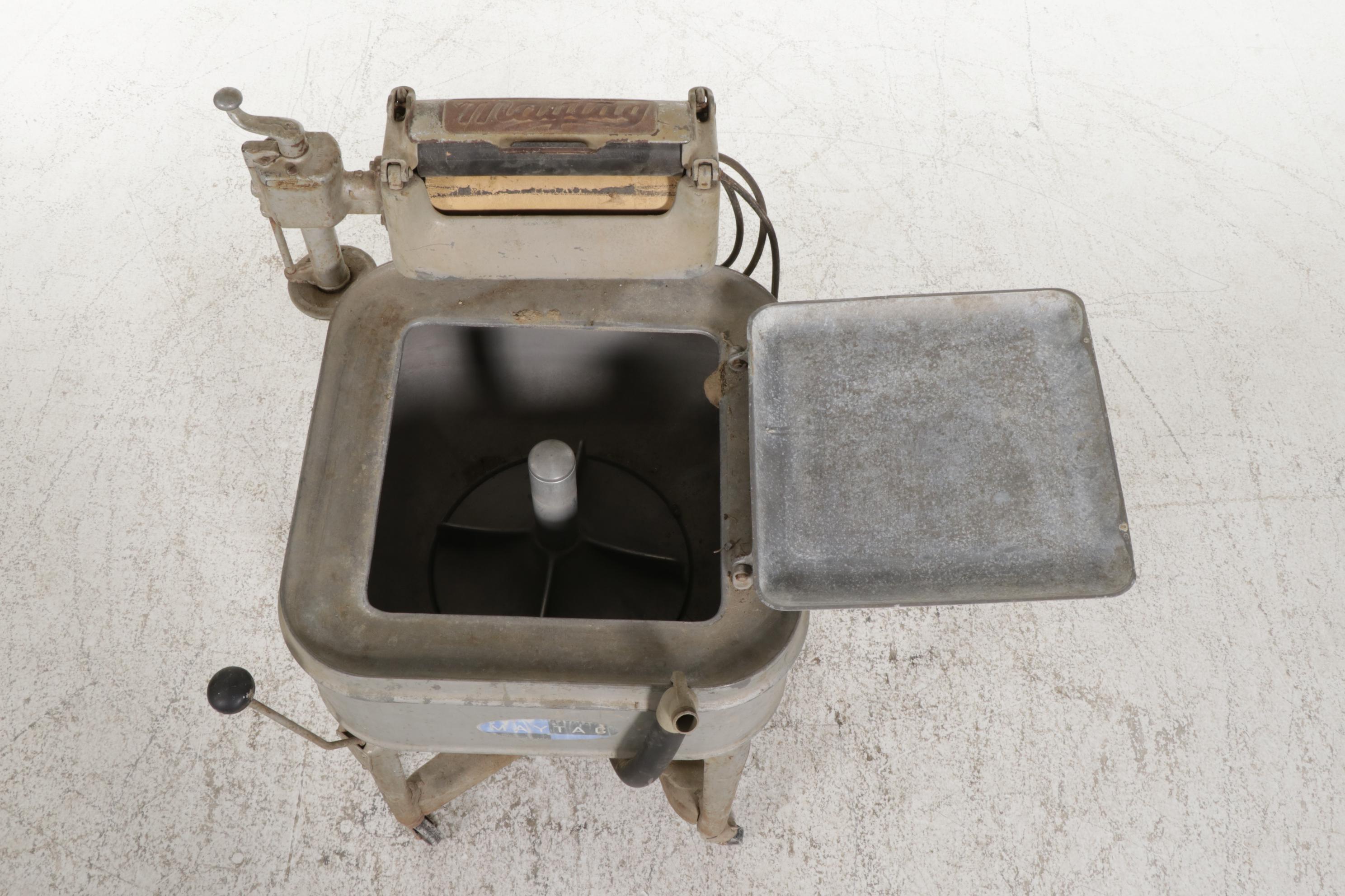 Maytag "Gyrator" Electric Washing Machine with Wringer Arm, 1930s