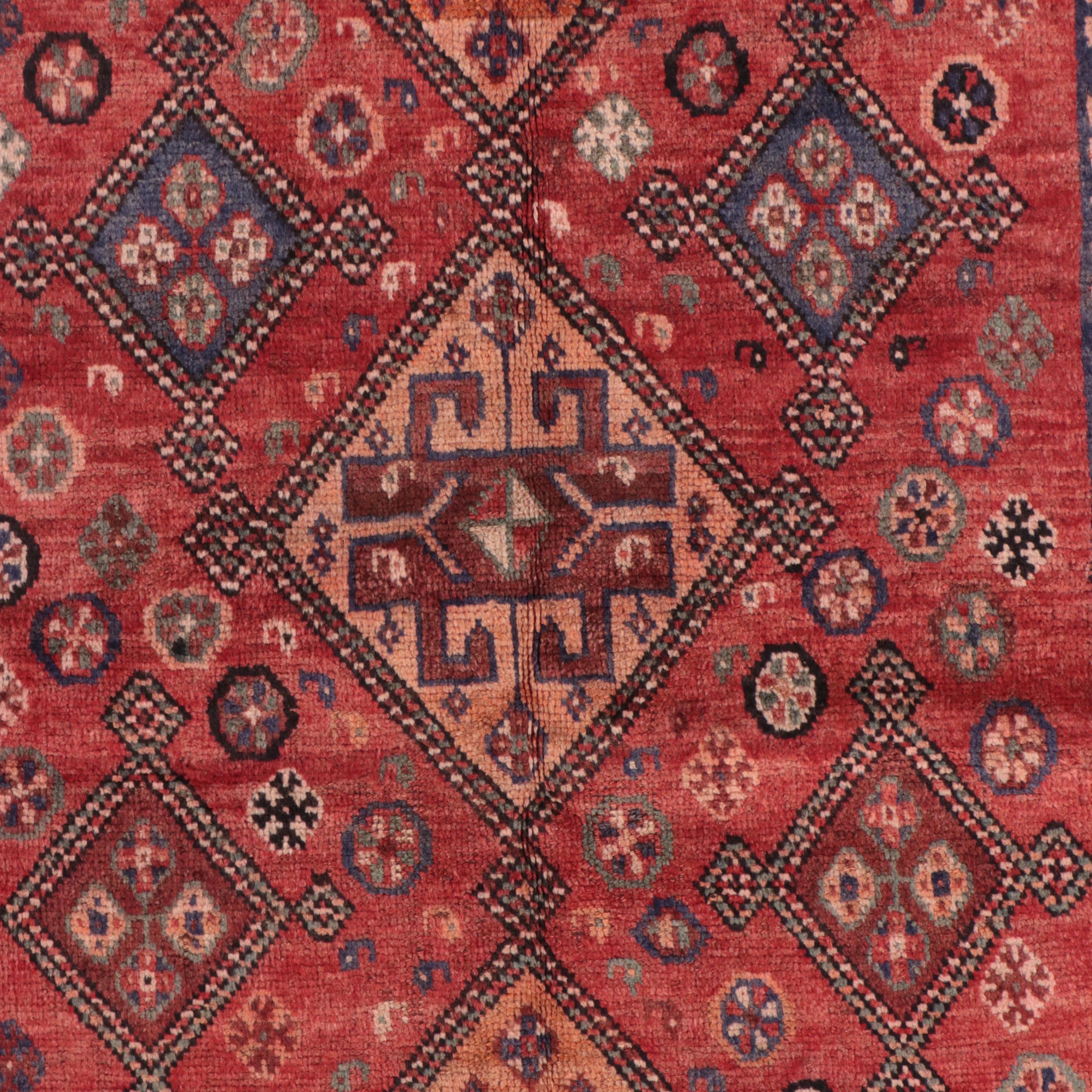 3'6 x 6'8 Hand-Knotted Persian Qashqai Area Rug