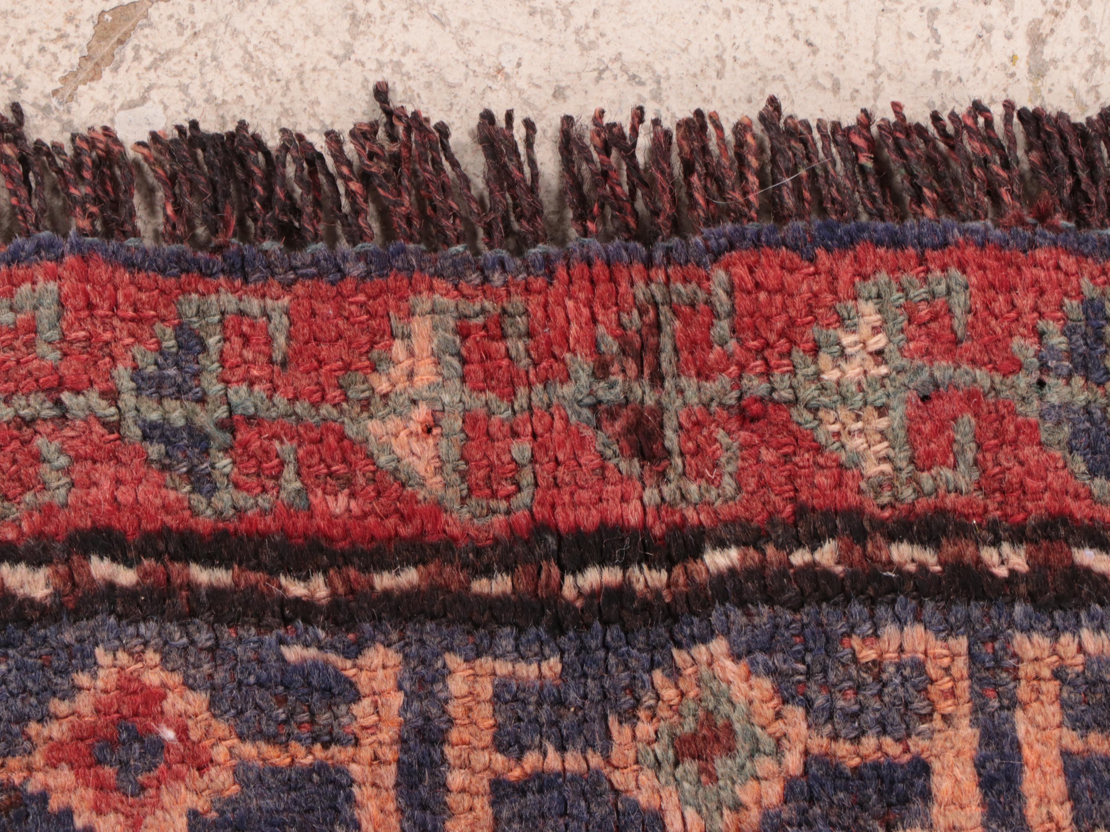 3'6 x 6'8 Hand-Knotted Persian Qashqai Area Rug