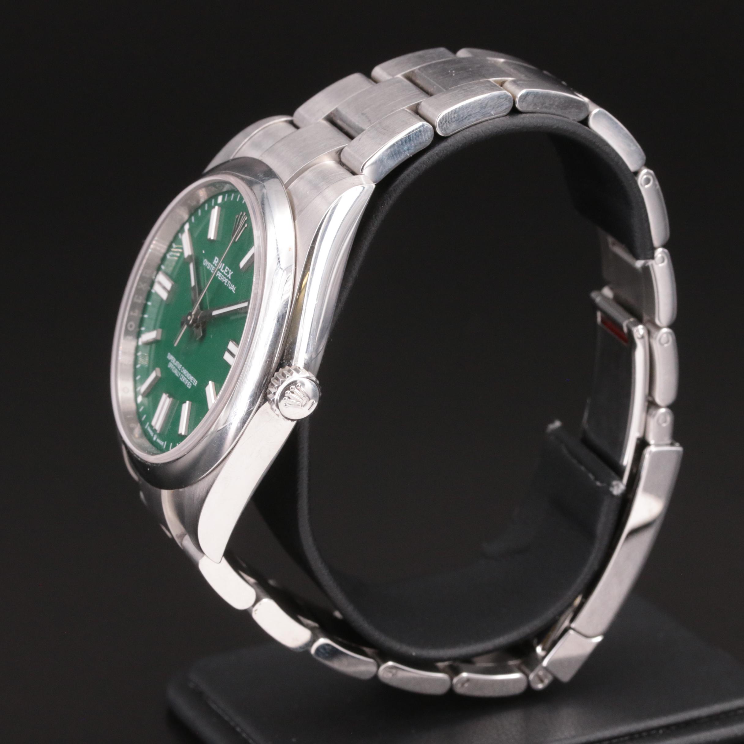 Rolex Oyster Perpetual 124300 Green Dial Watch