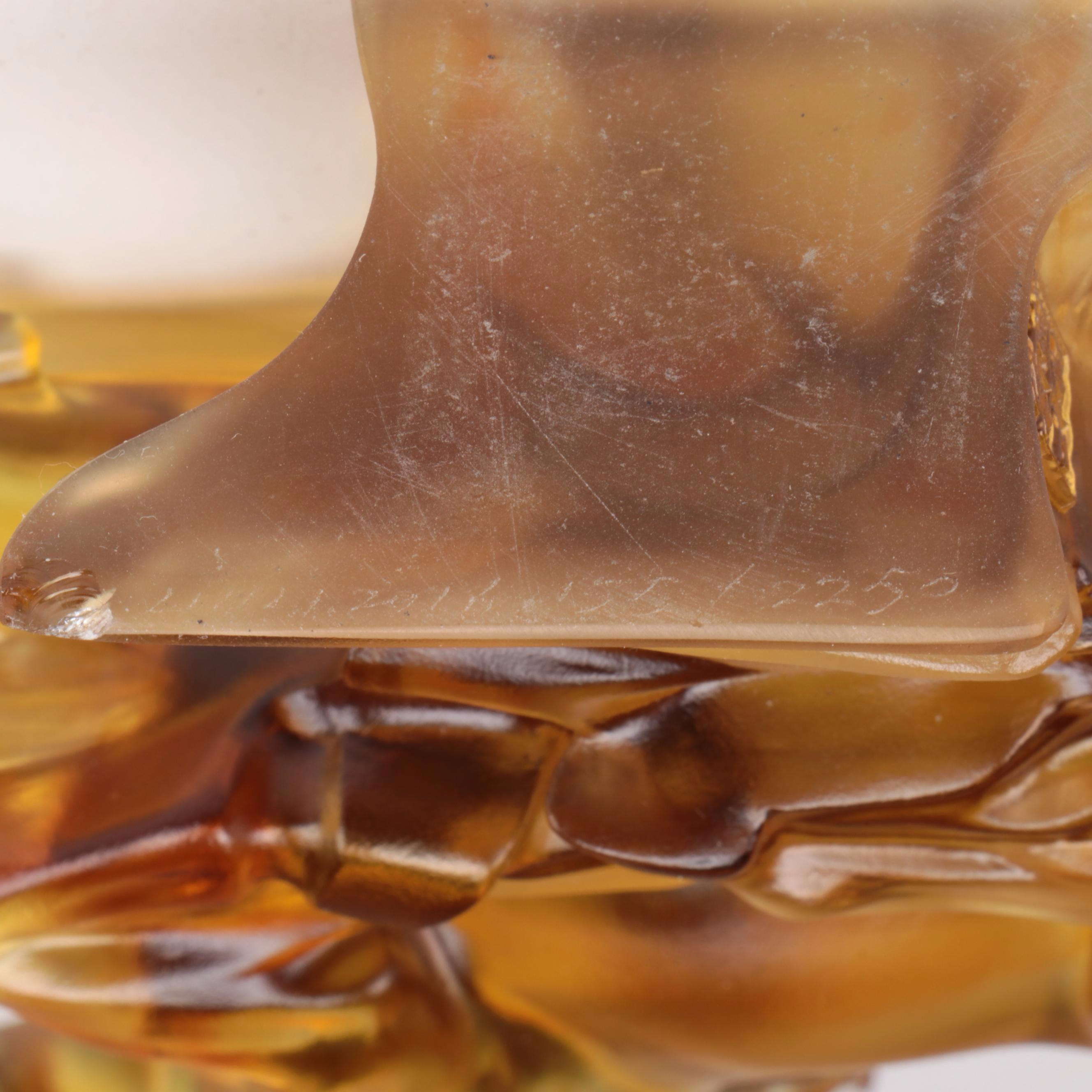 Liuli Crystal Asian Zodiac Horse Figurine