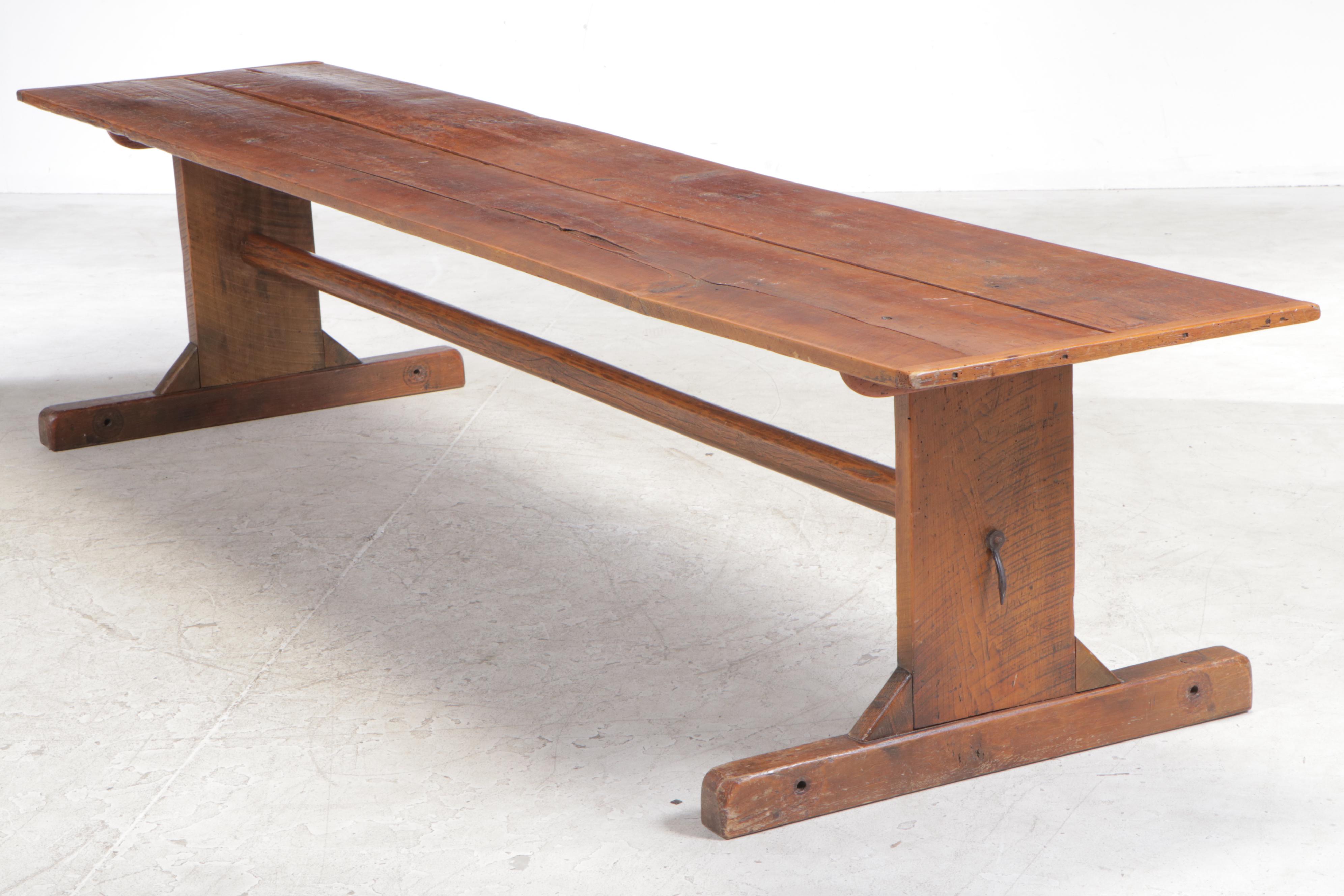 Nine-Piece American Colonial Style Dining Set