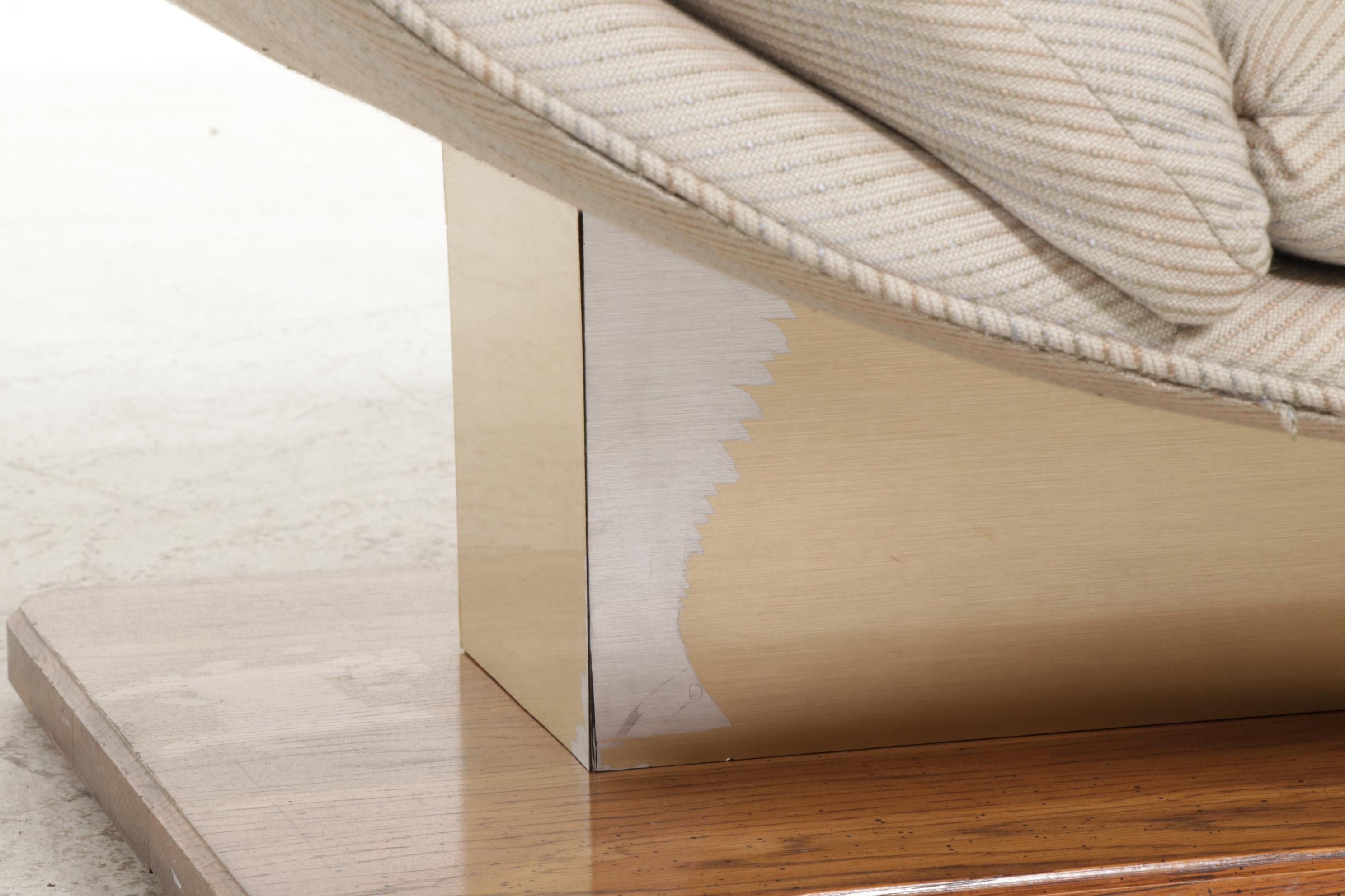 Modernist Fabric-Upholstered Chaise Lounge on Block Pedestal Platform Base