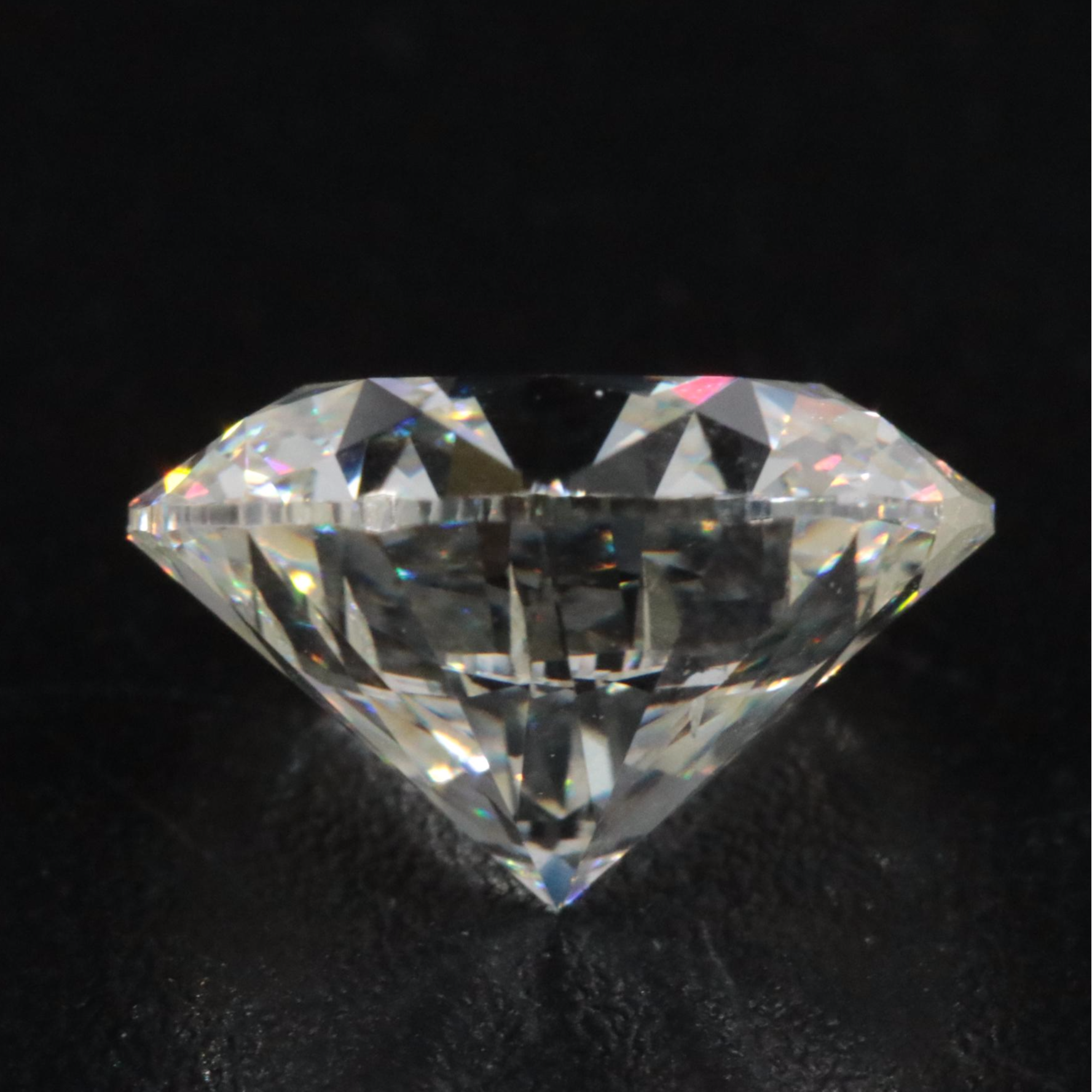 Loose 3.02 CT Lab Grown Diamond with IGI Report