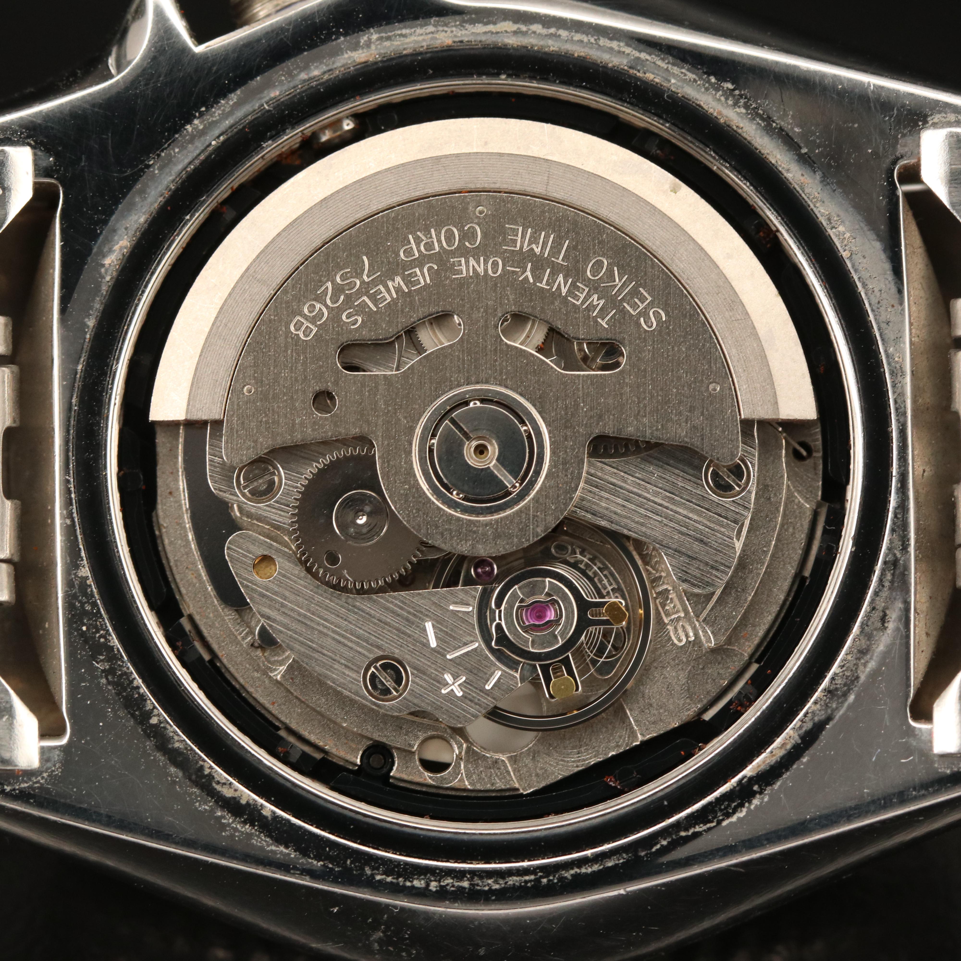 Seiko SKX175 Diver's 200M Watch