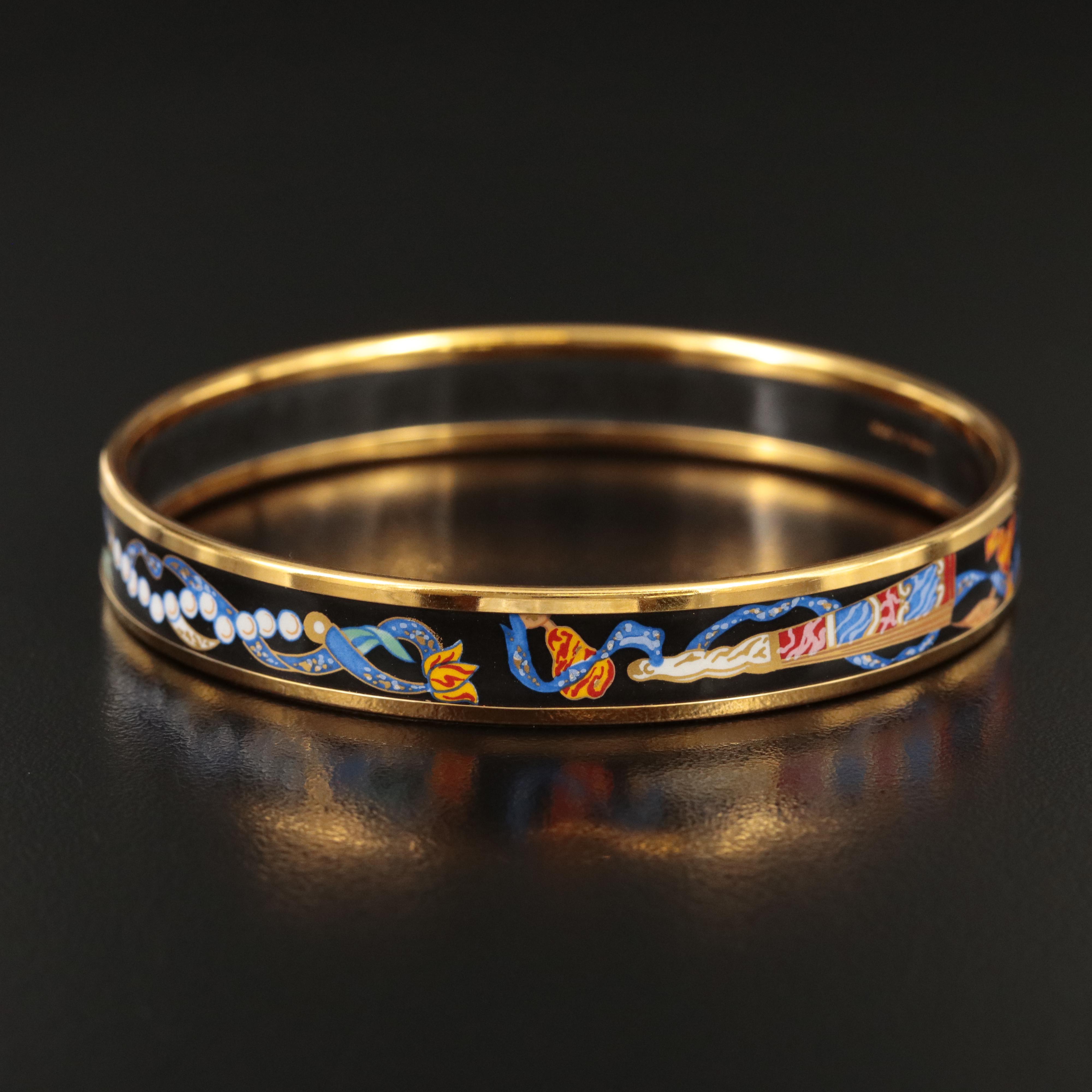 Hermès Hand Fan and Pearls Narrow Bangle