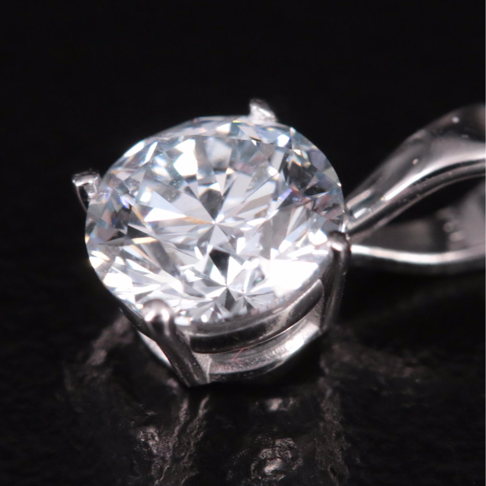 14K 0.94 CT Lab Grown Diamond Solitaire Pendant