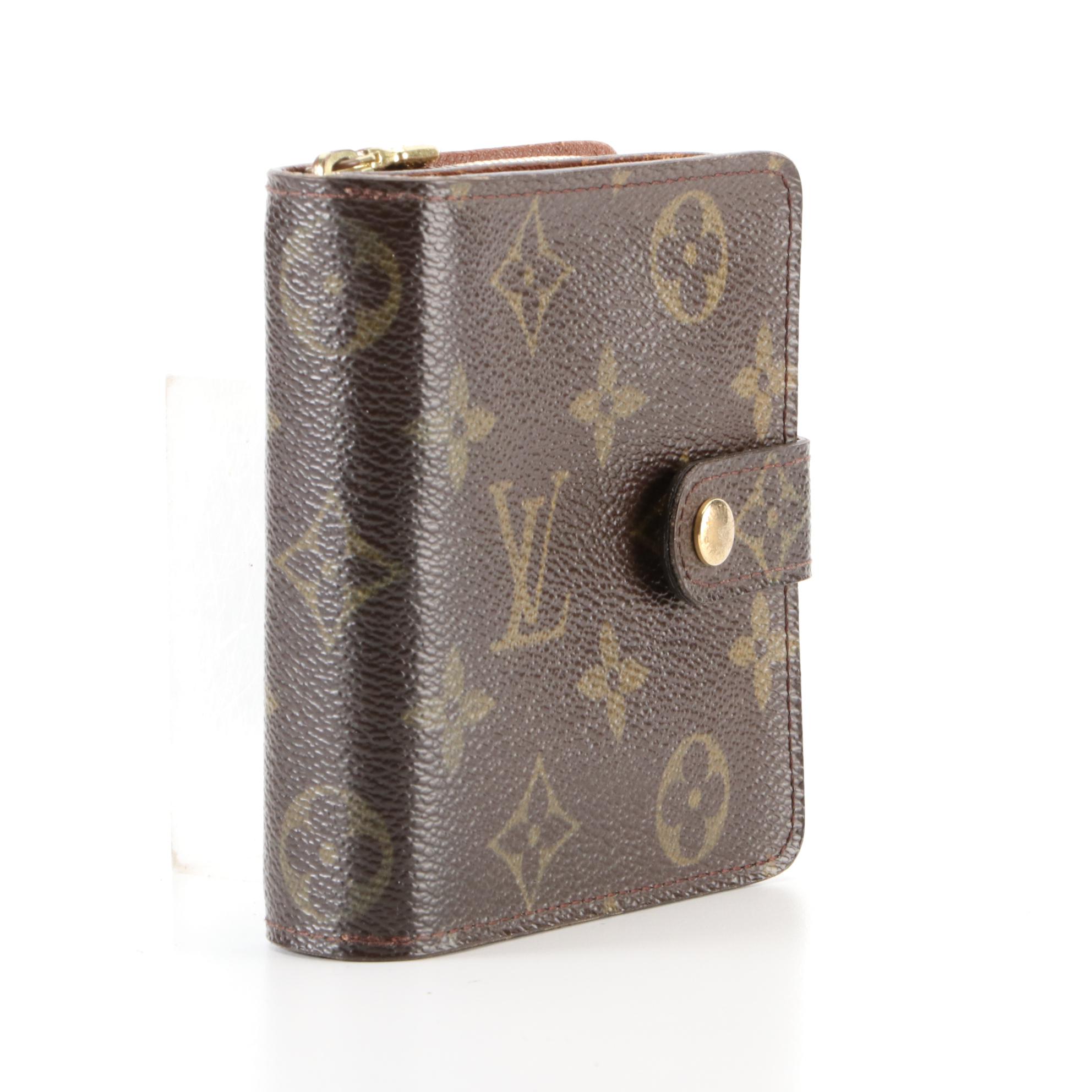 Louis Vuitton Zippy Compact Wallet in Monogram Canvas