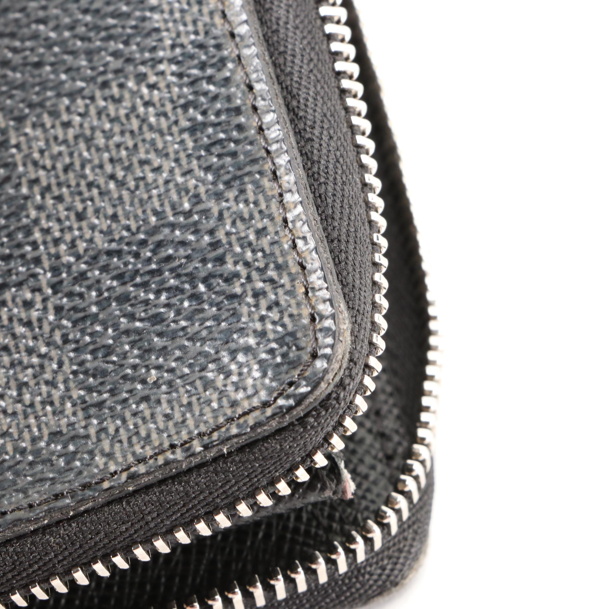 Louis Vuitton Zippy Coin Purse in Damier Graphite Canvas