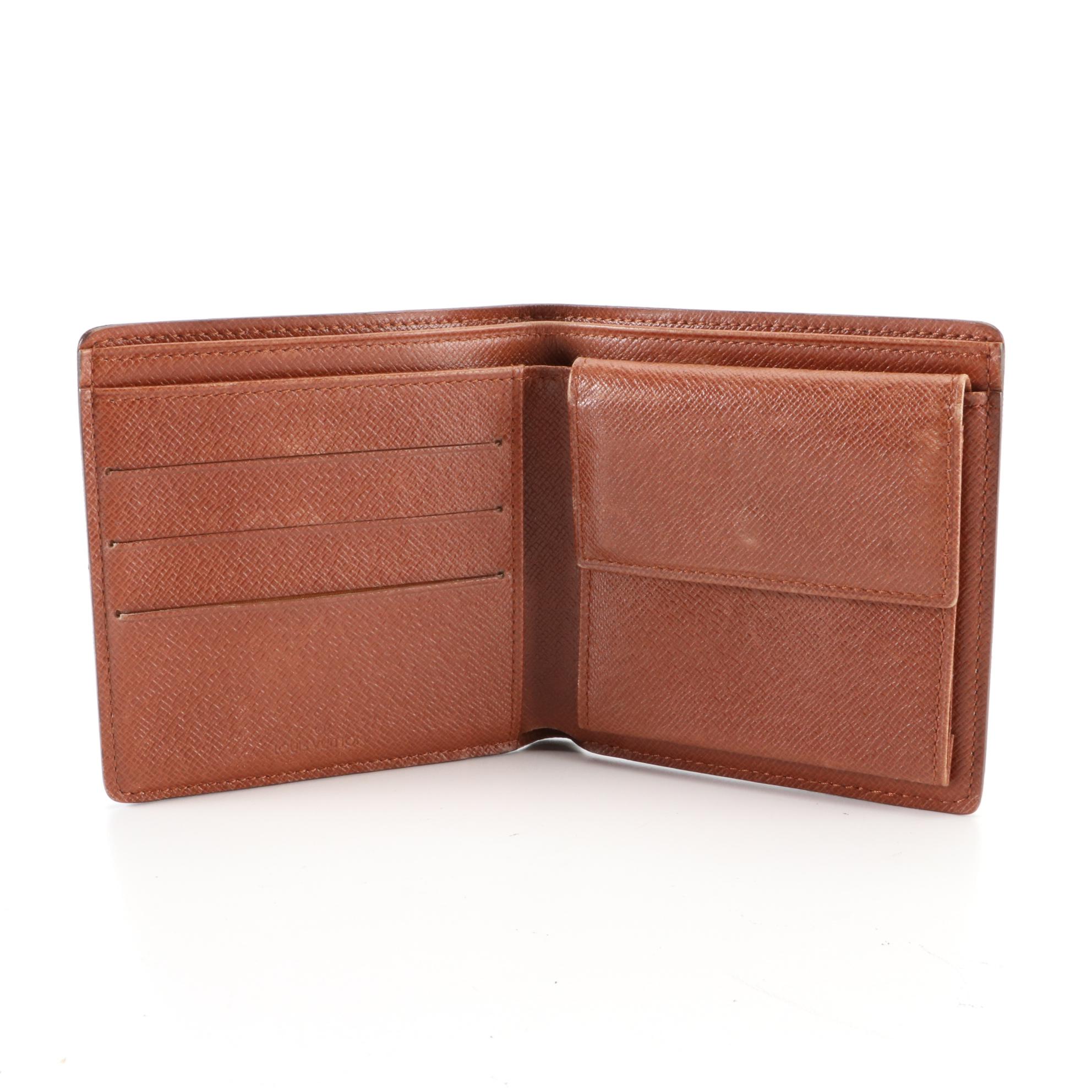 Louis Vuitton Bifold Wallet in Monogram Canvas