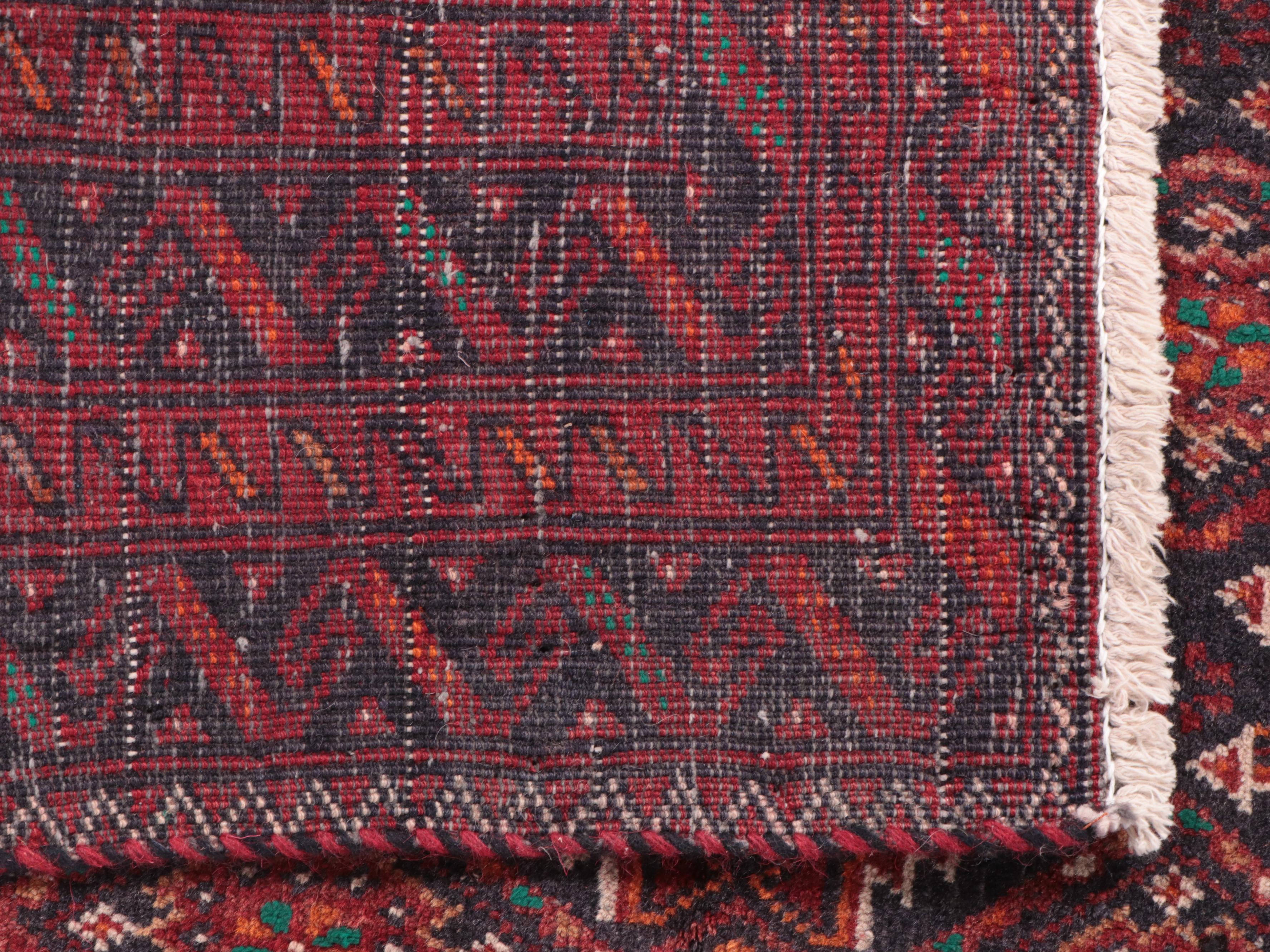 3'5 x 6'10 Hand-Knotted Persian Qashqai Area Rug