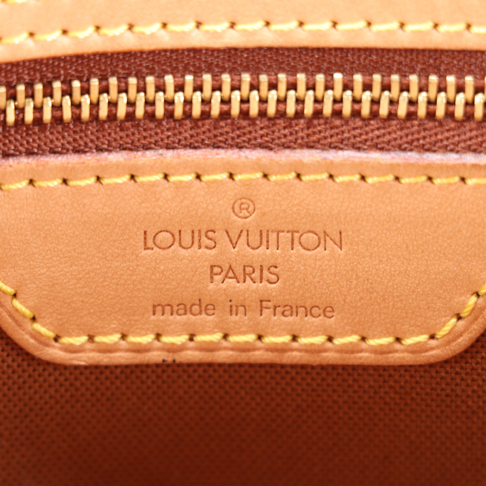 Louis Vuitton Abbesses Messenger Bag in Monogram Canvas/Vachetta Leather