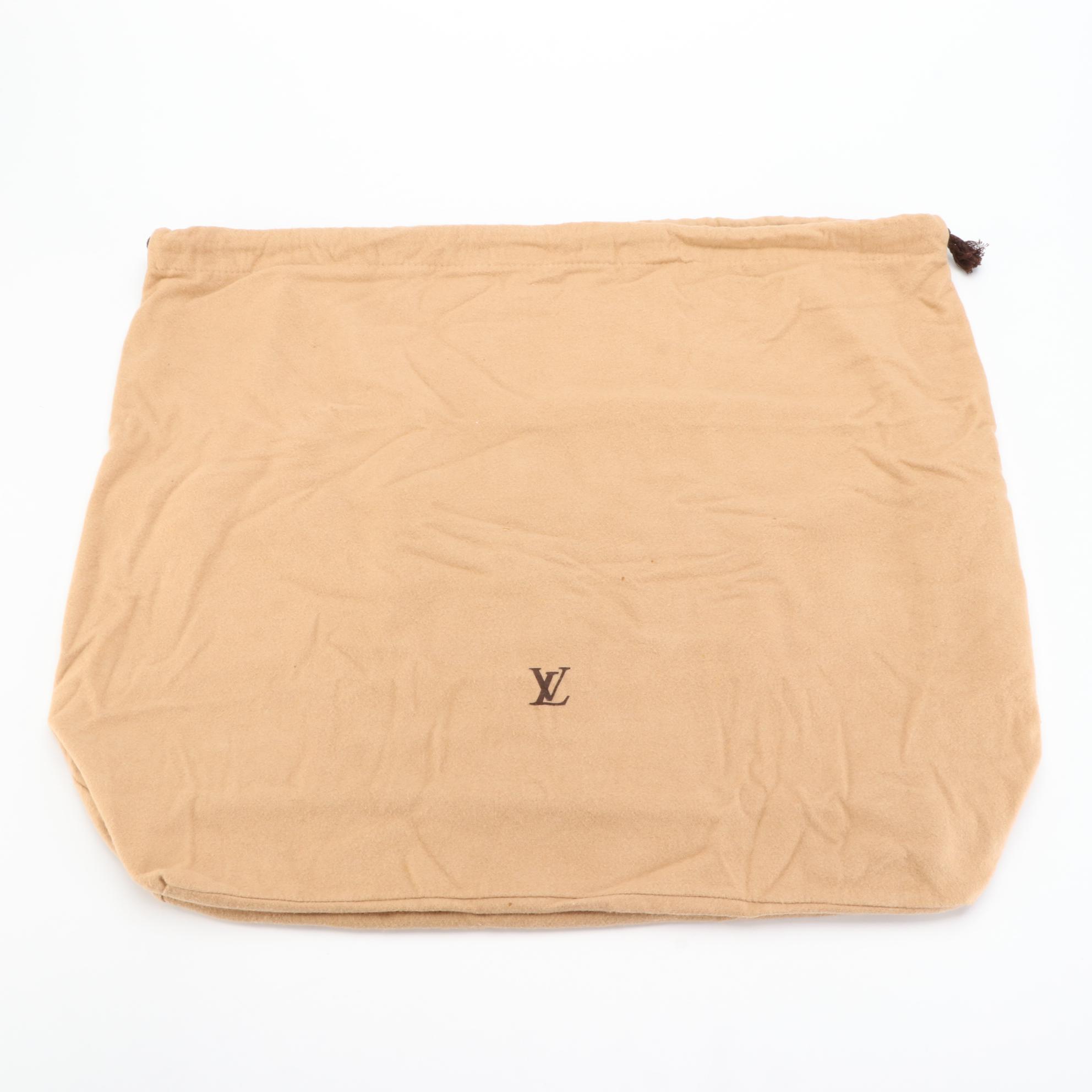 Louis Vuitton Abbesses Messenger Bag in Monogram Canvas/Vachetta Leather