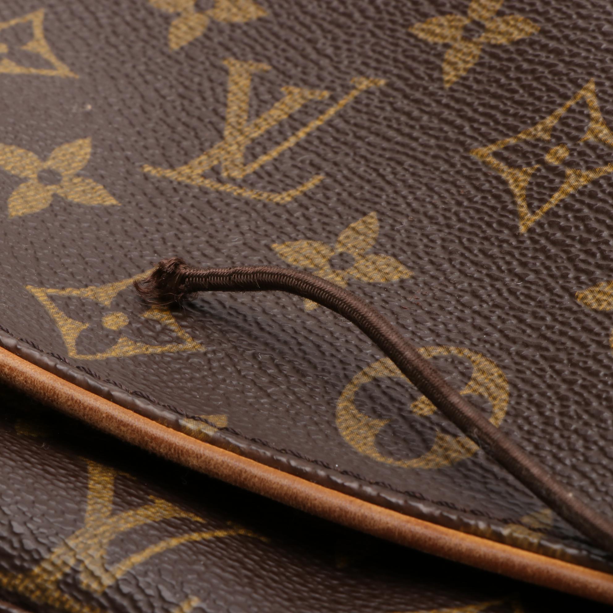 Louis Vuitton Abbesses Messenger Bag in Monogram Canvas/Vachetta Leather