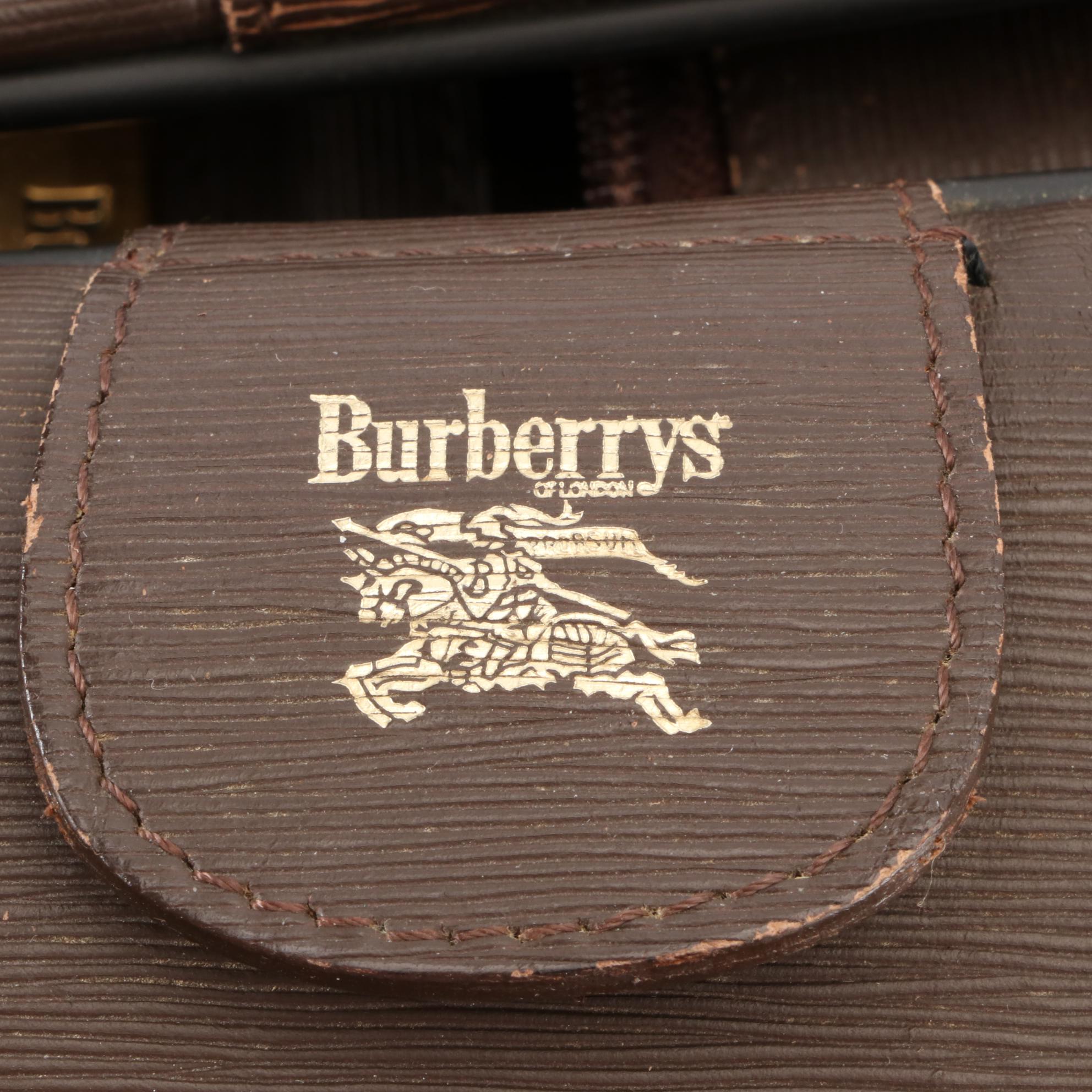 Burberrys Medium Travel Bag and Zip Pouch in Haymarket Check Gabardine/Leather