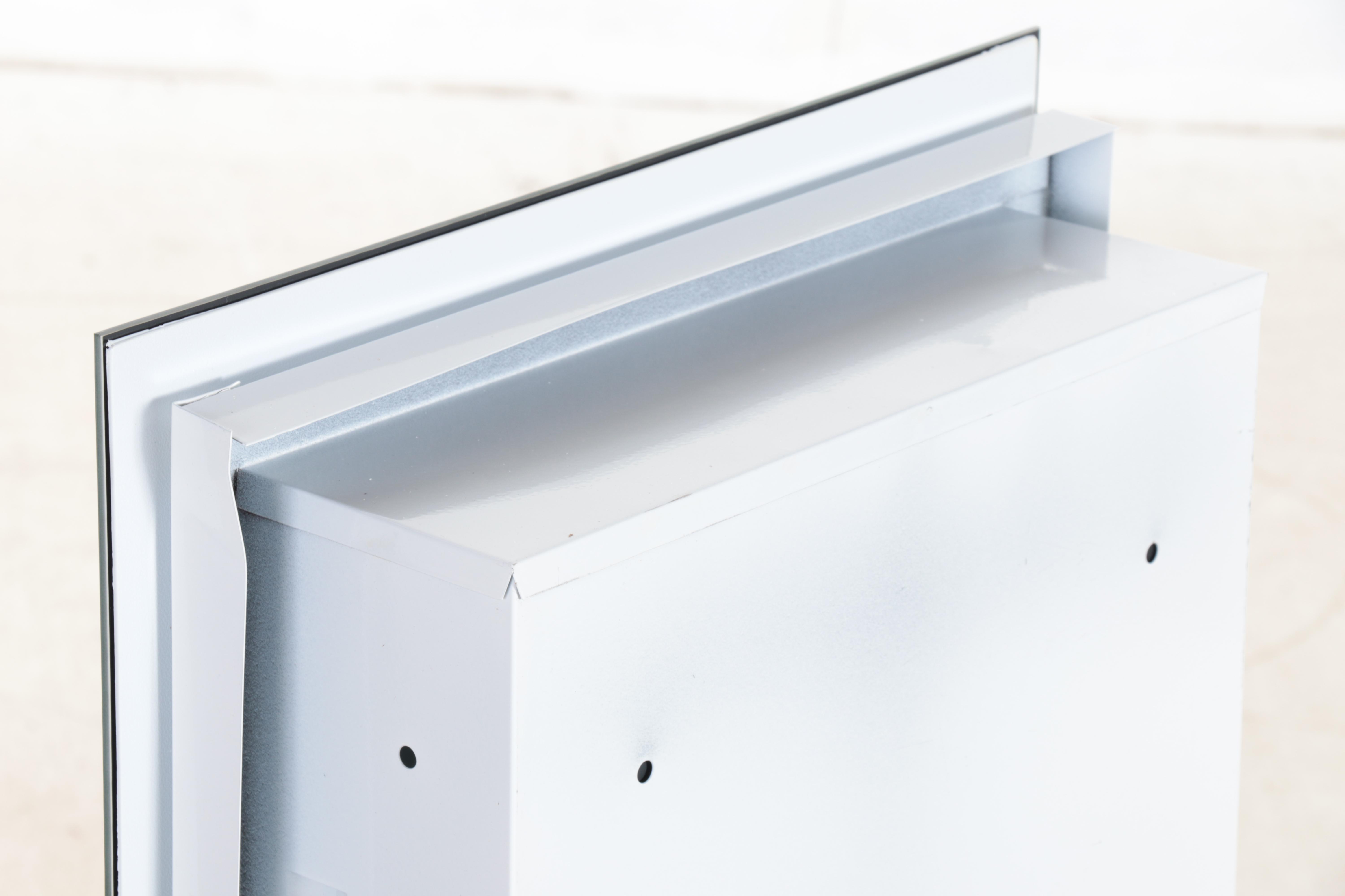 Recessed Mount Mirrored Single Door Medicine Cabinet