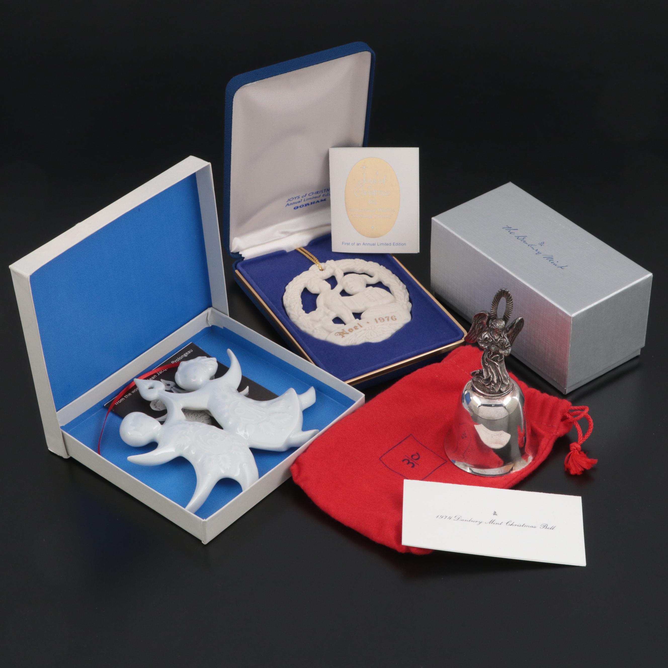 Danbury Mint 1974 Christmas Bell with Porcelain Ornaments