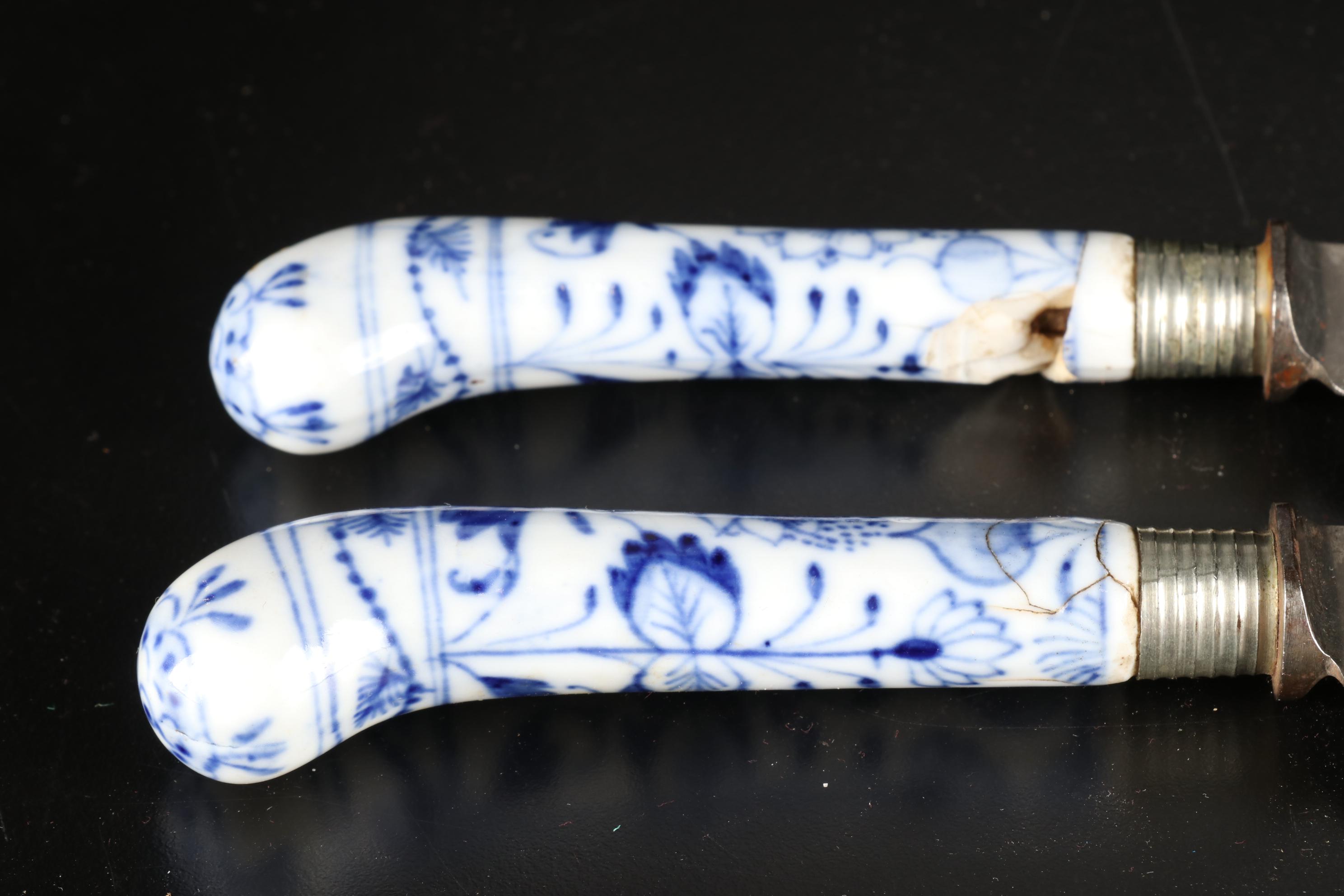 F. Herder German Porcelain Blue Onion Style Handled Knives, Mid to Late 19th C.