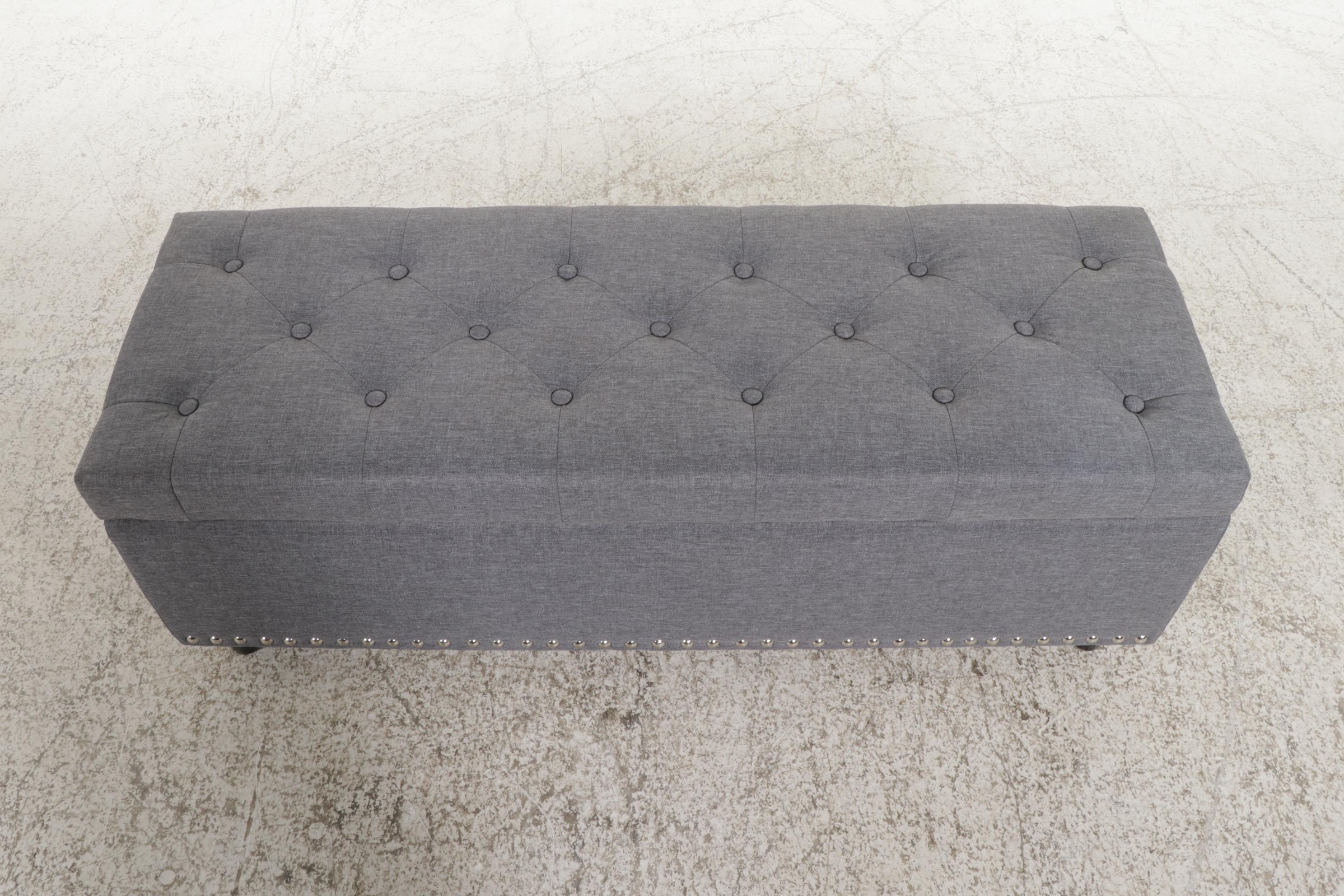 Belleze "Brentwood" Tufted and Silver Tacked Storage Ottoman Bench