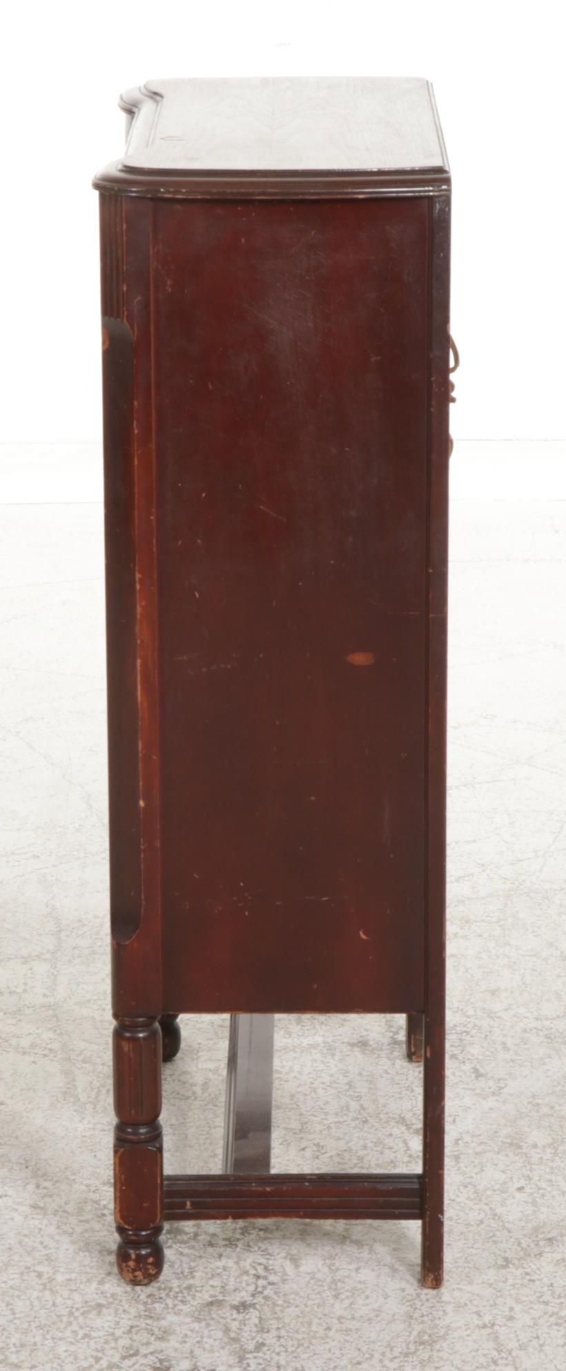 Philco Model 89L Tube Radio in Art Deco Mahogany Lowboy Cabinet, 1930s