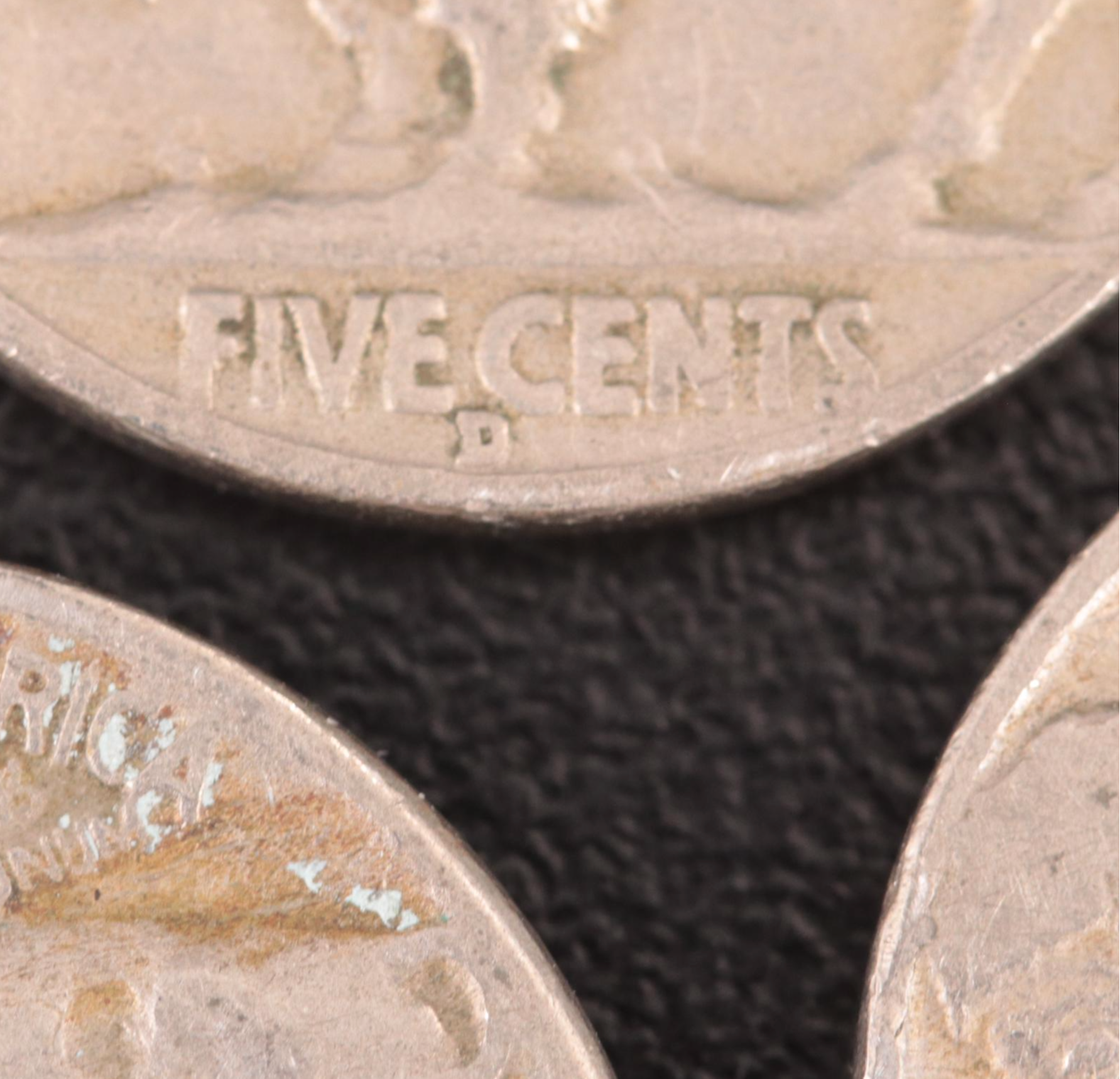 113 Buffalo Nickels With Dates and Mint Marks