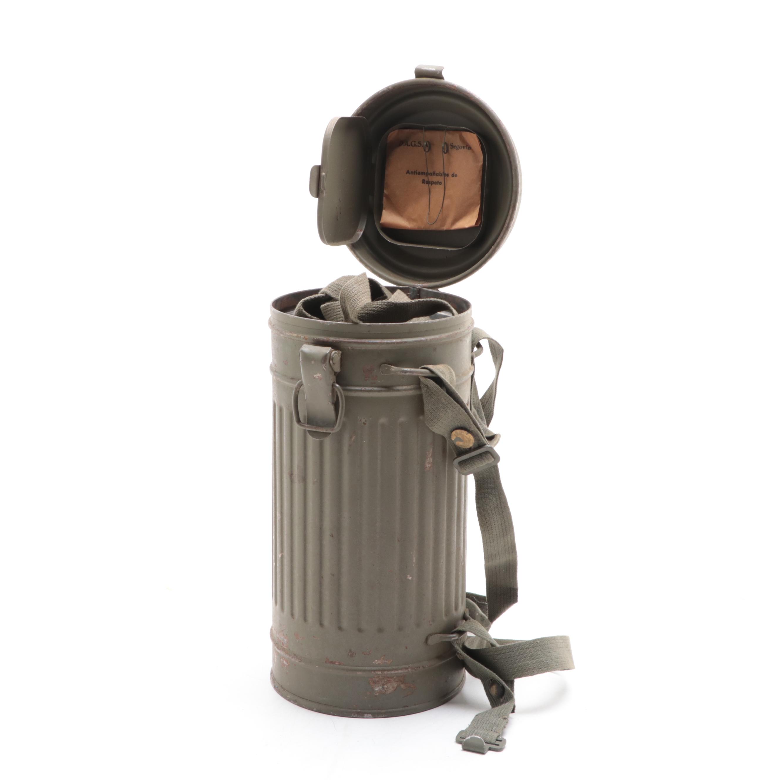 DAGSA Spanish Civil War Gas Mask with Canister, Early to Mid-20th Century
