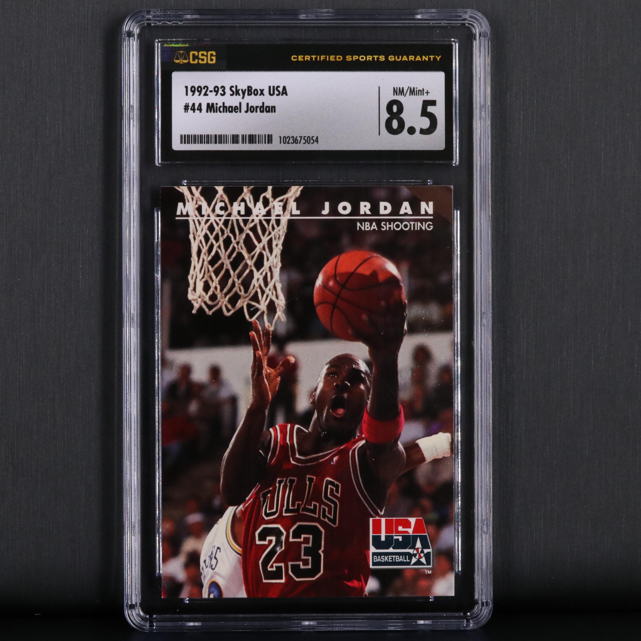 1992-93 SkyBox USA Michael Jordan #44 Grade 8.5 Basketball Card