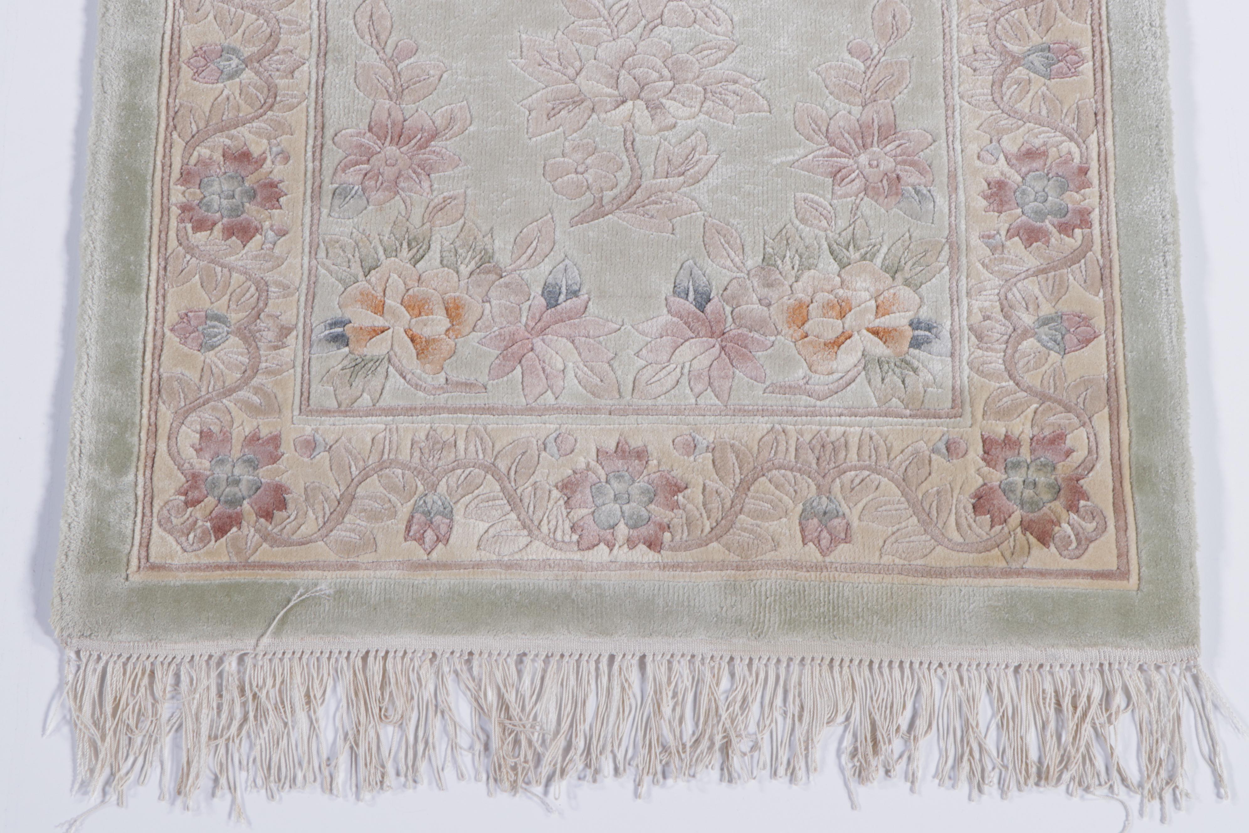 2' x 4'7 Hand-Knotted Chinese Peking Carved Accent Rug