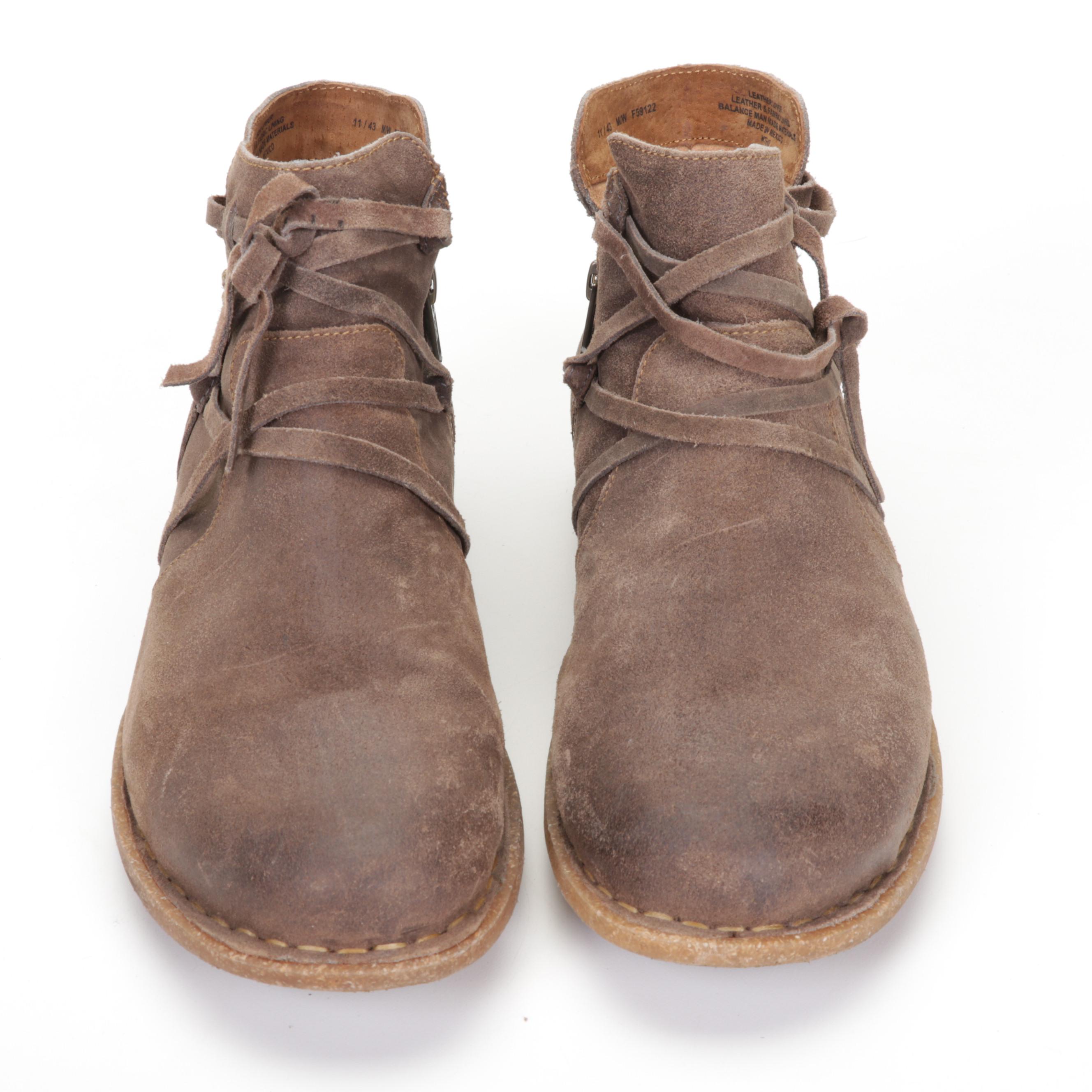 Ugg Australia Caspia Boots, Børn Tarkin Booties, and Toms Sneakers