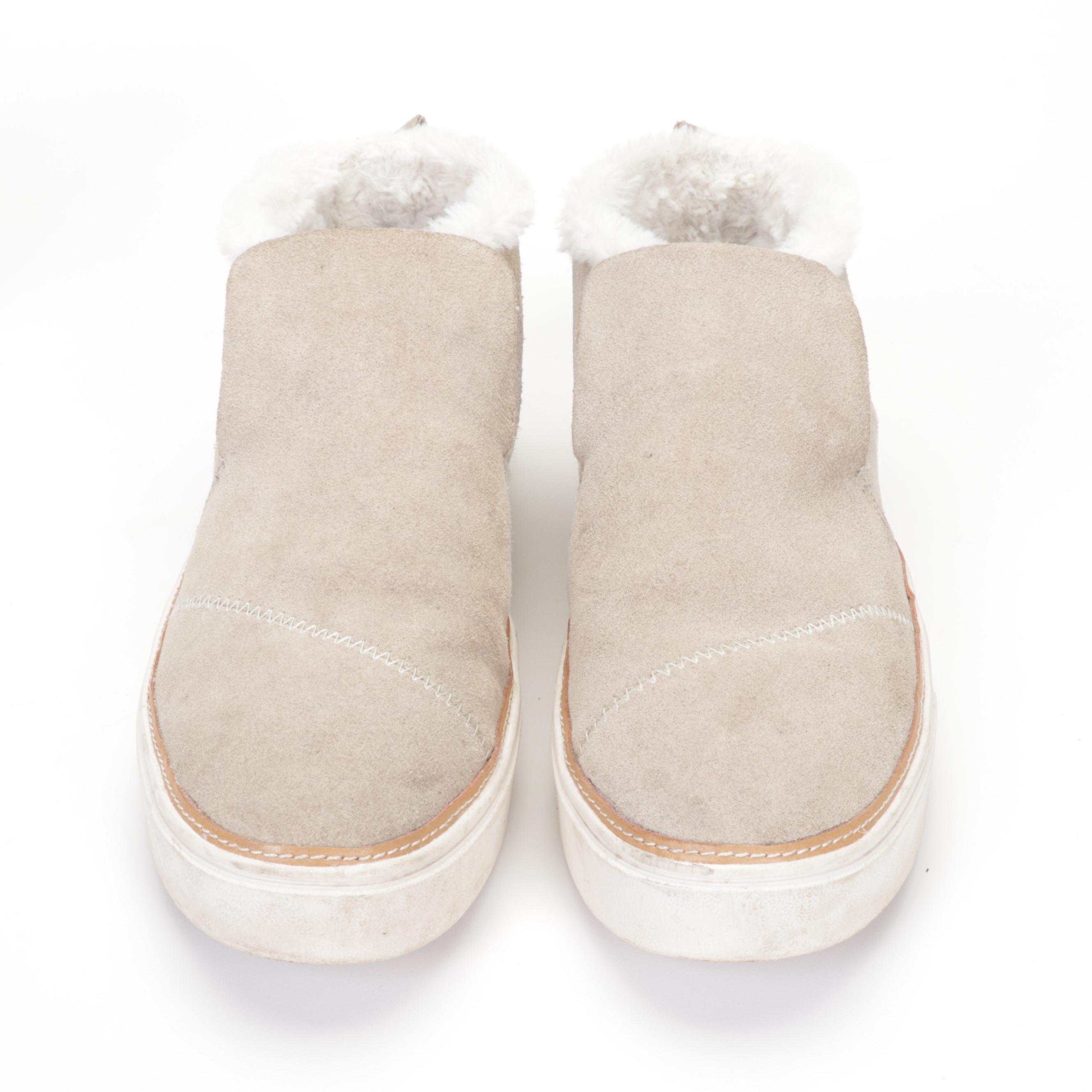 Ugg Australia Caspia Boots, Børn Tarkin Booties, and Toms Sneakers