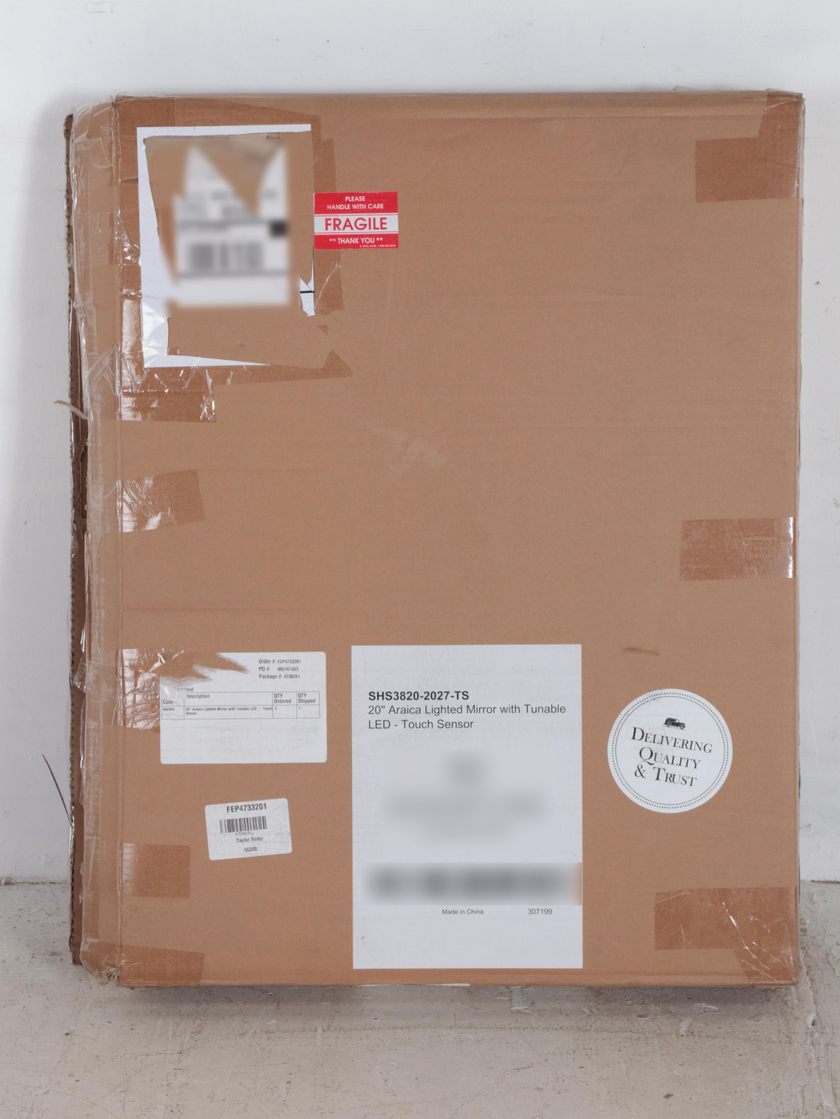 Lighted Vanity Mirror with Touch Sensor Tunable LED Backlighting