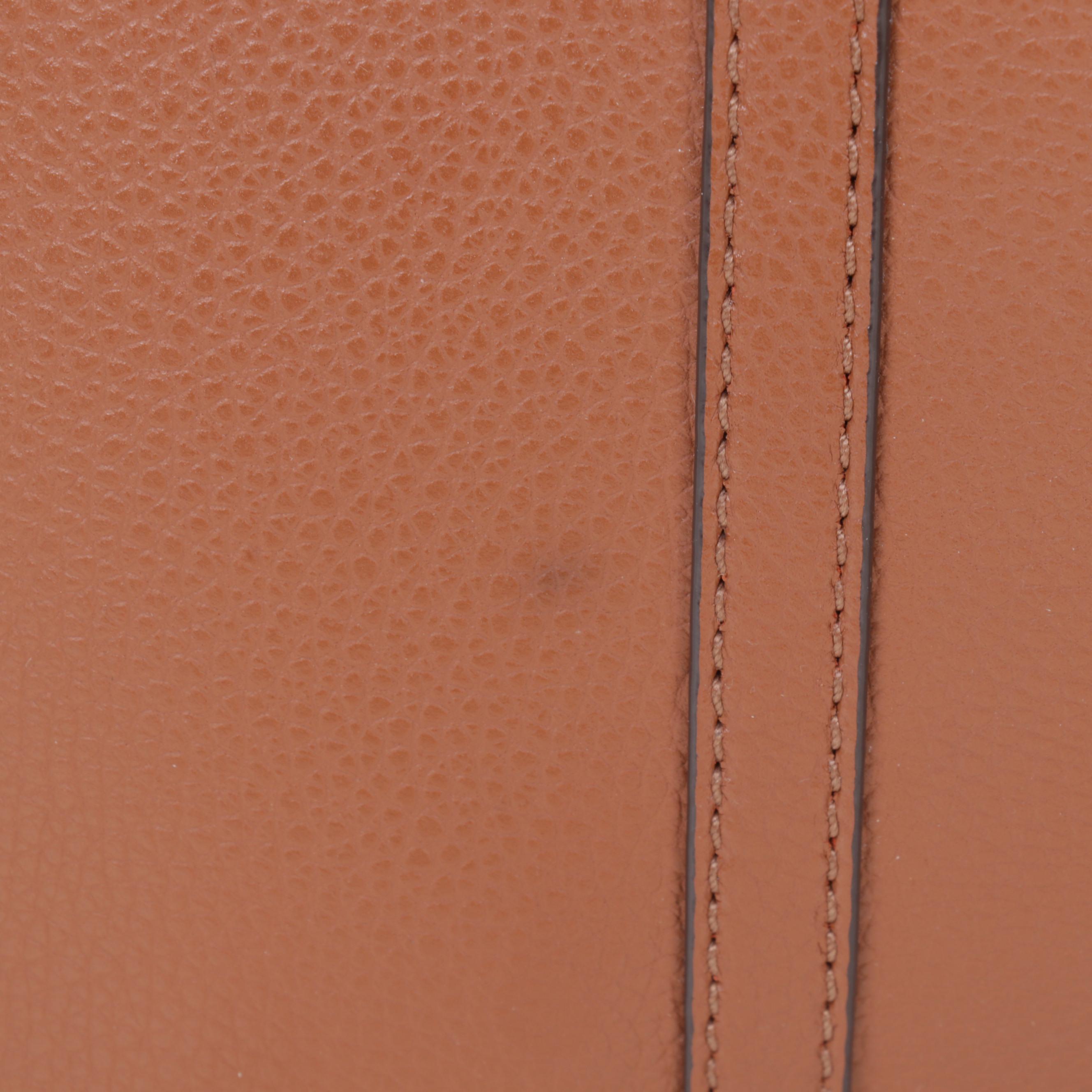 Tory Burch Perry Tote in Light Umber Pebbled Leather