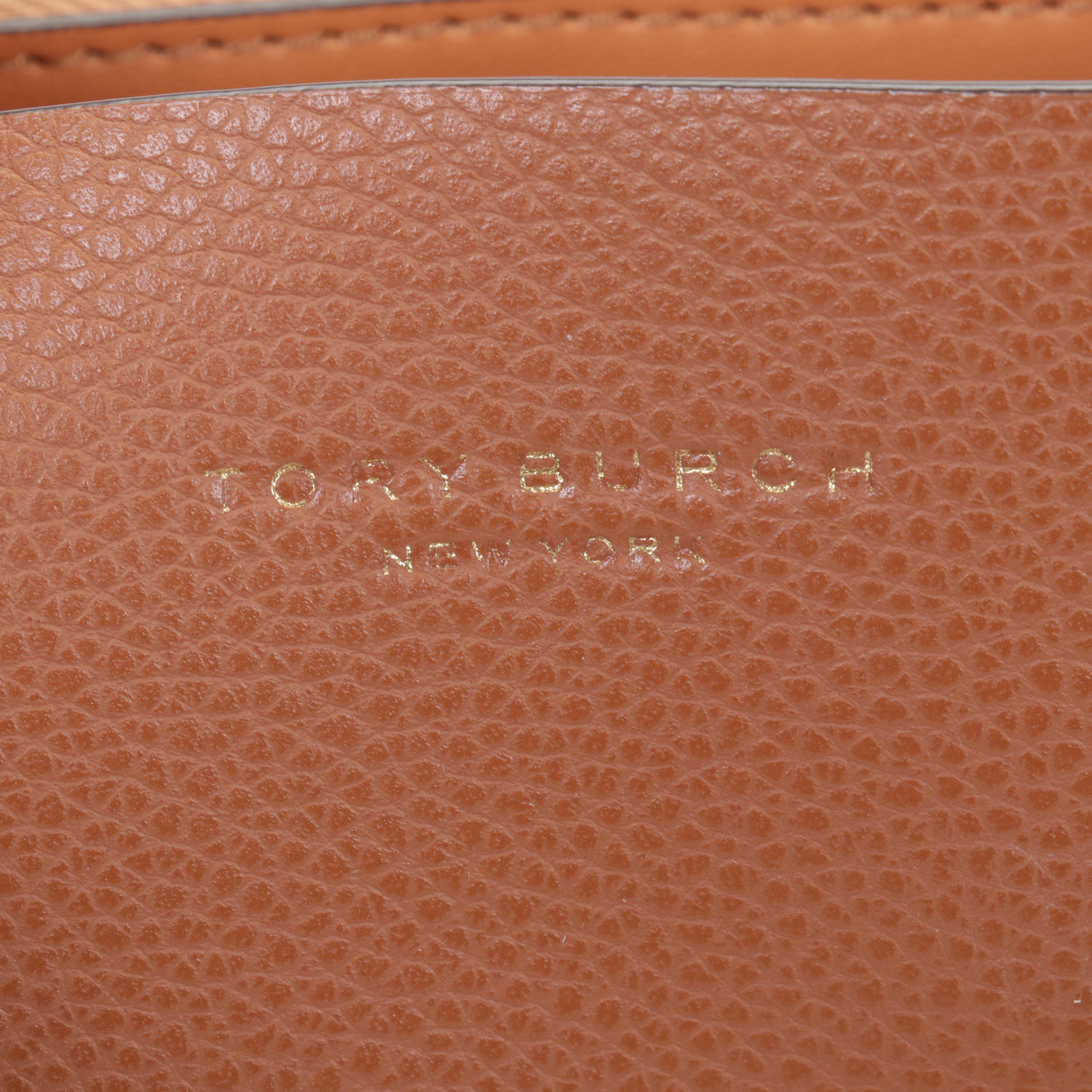 Tory Burch Perry Tote in Light Umber Pebbled Leather