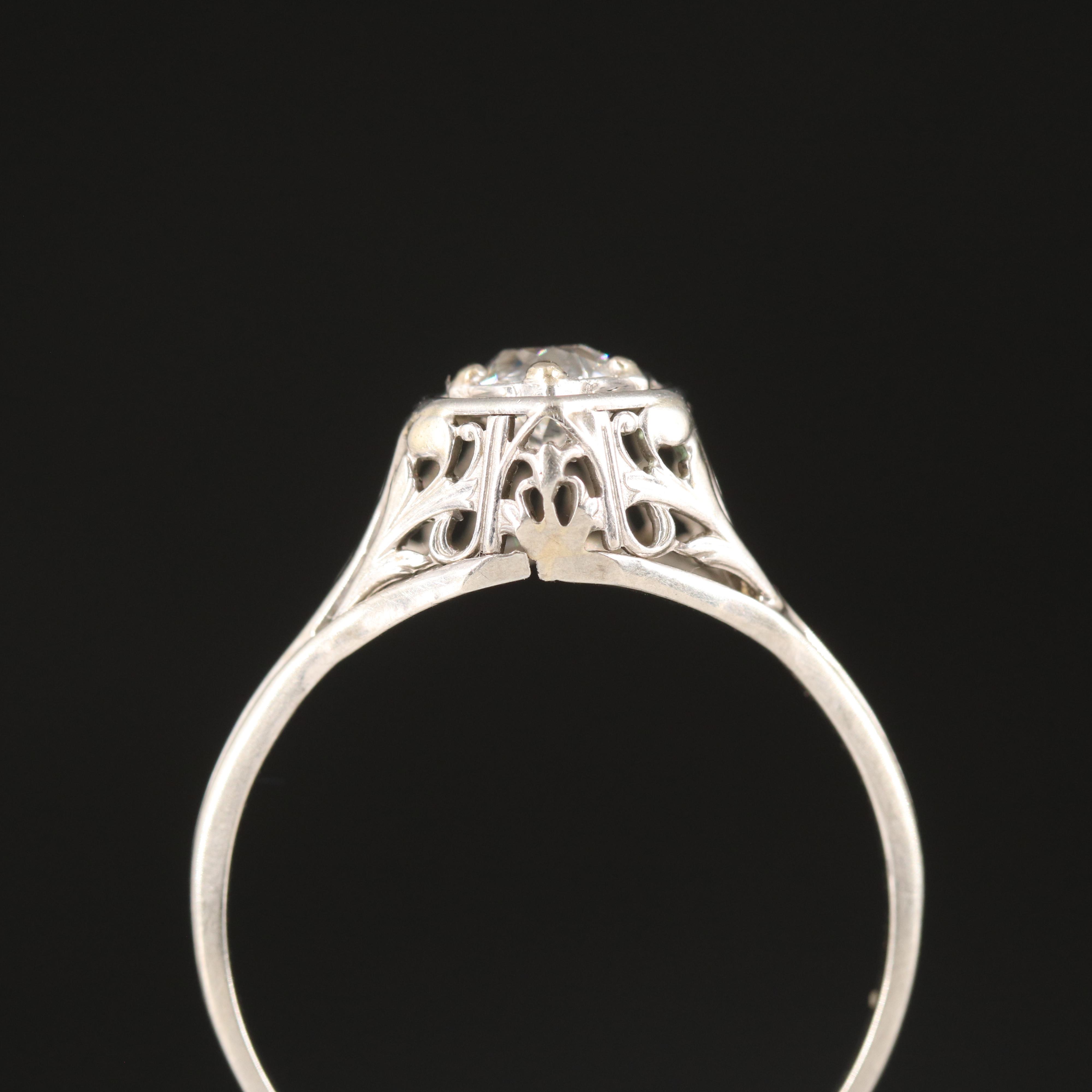 Antique 18K 0.36 ct Diamond Solitaire Ring