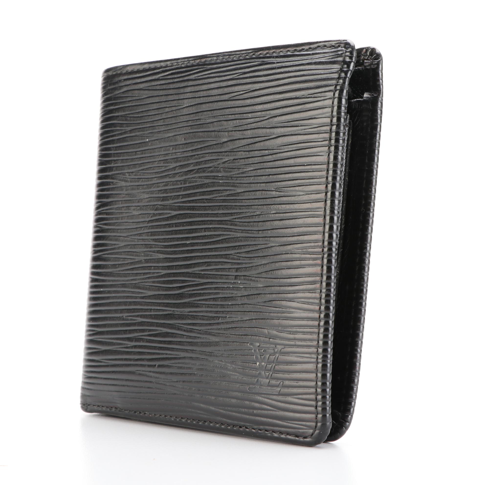 Louis Vuitton Bifold Wallet with Coin Compartment in Epi Leather