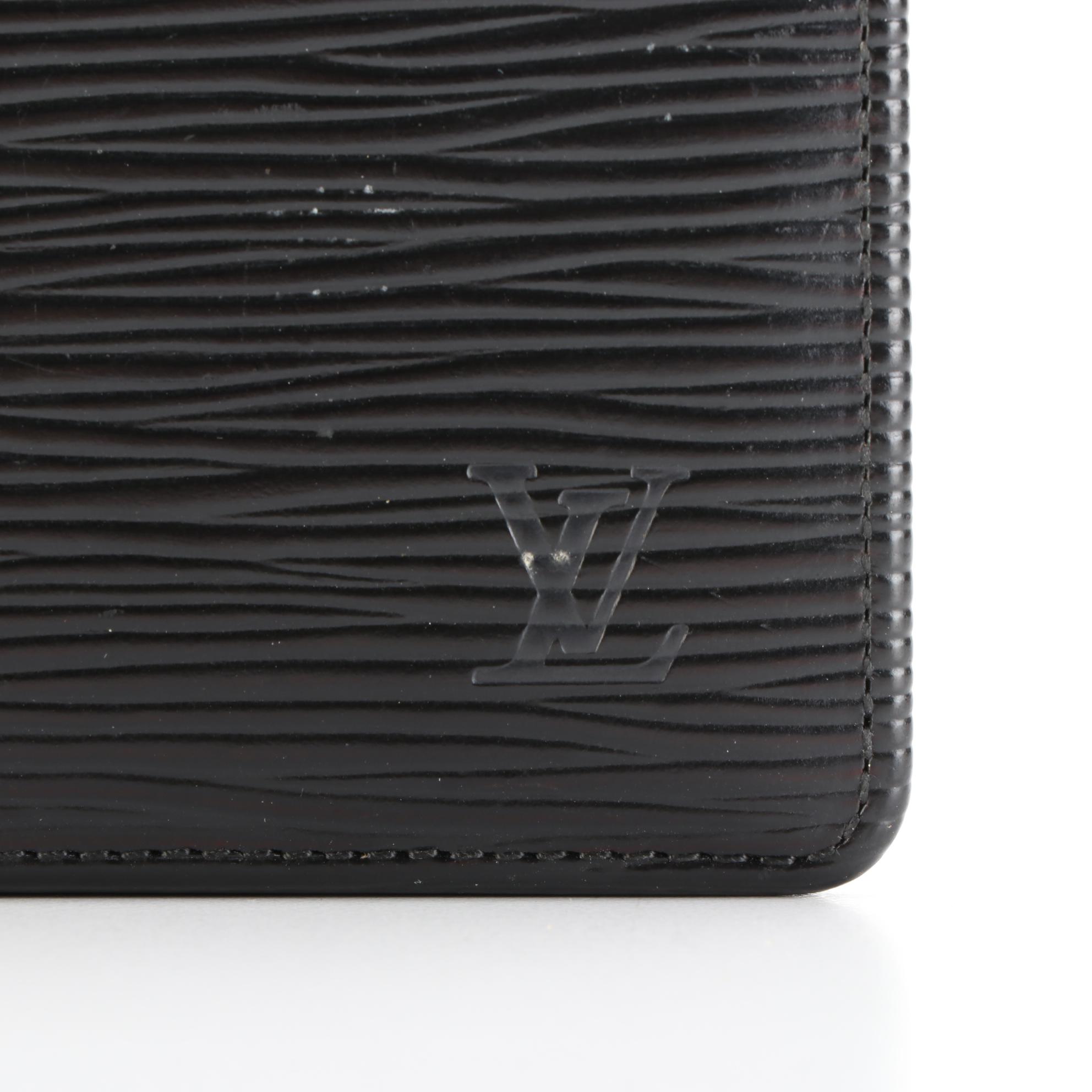 Louis Vuitton Bifold Wallet with Coin Compartment in Epi Leather