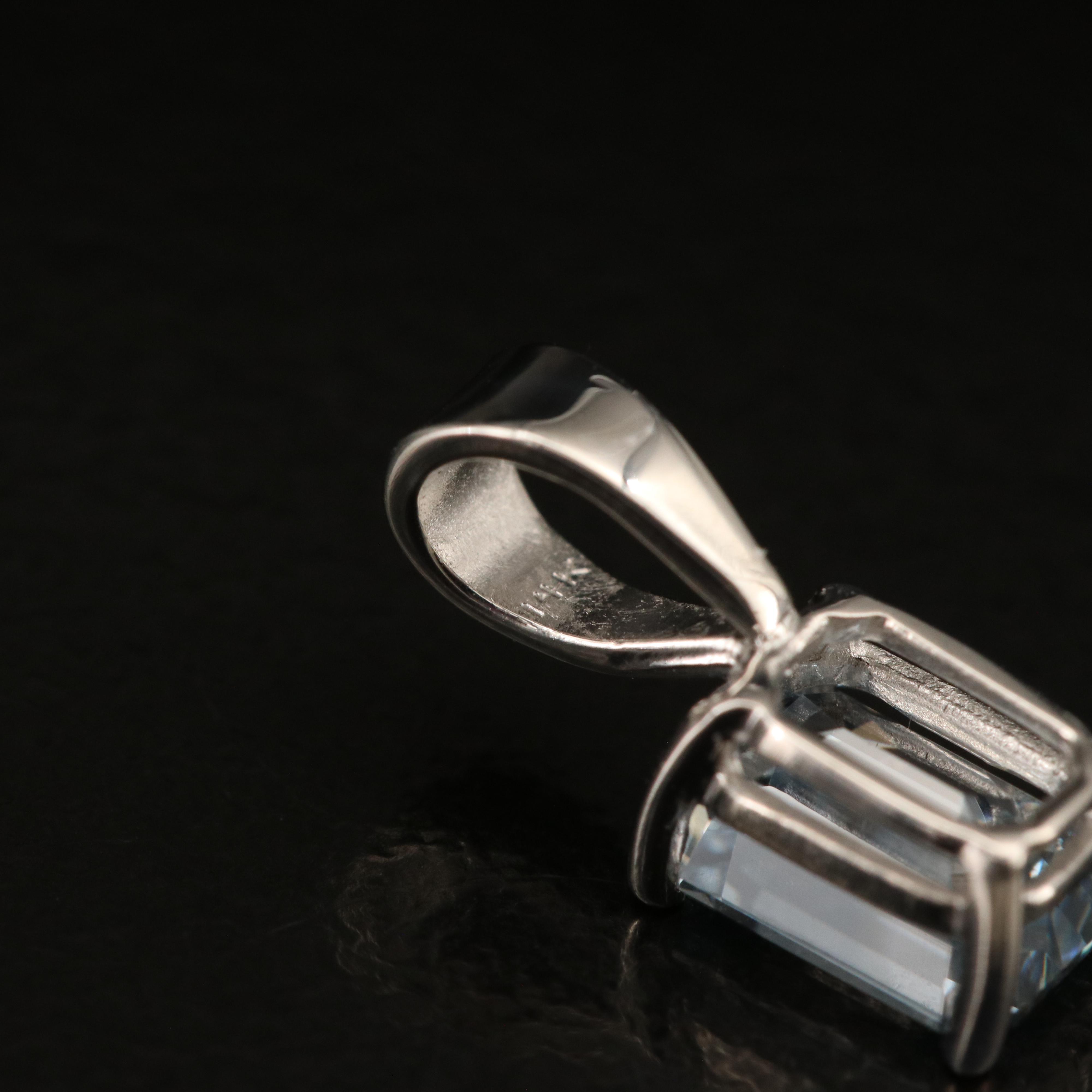 14K 0.66 CT Lab Grown Diamond Pendant