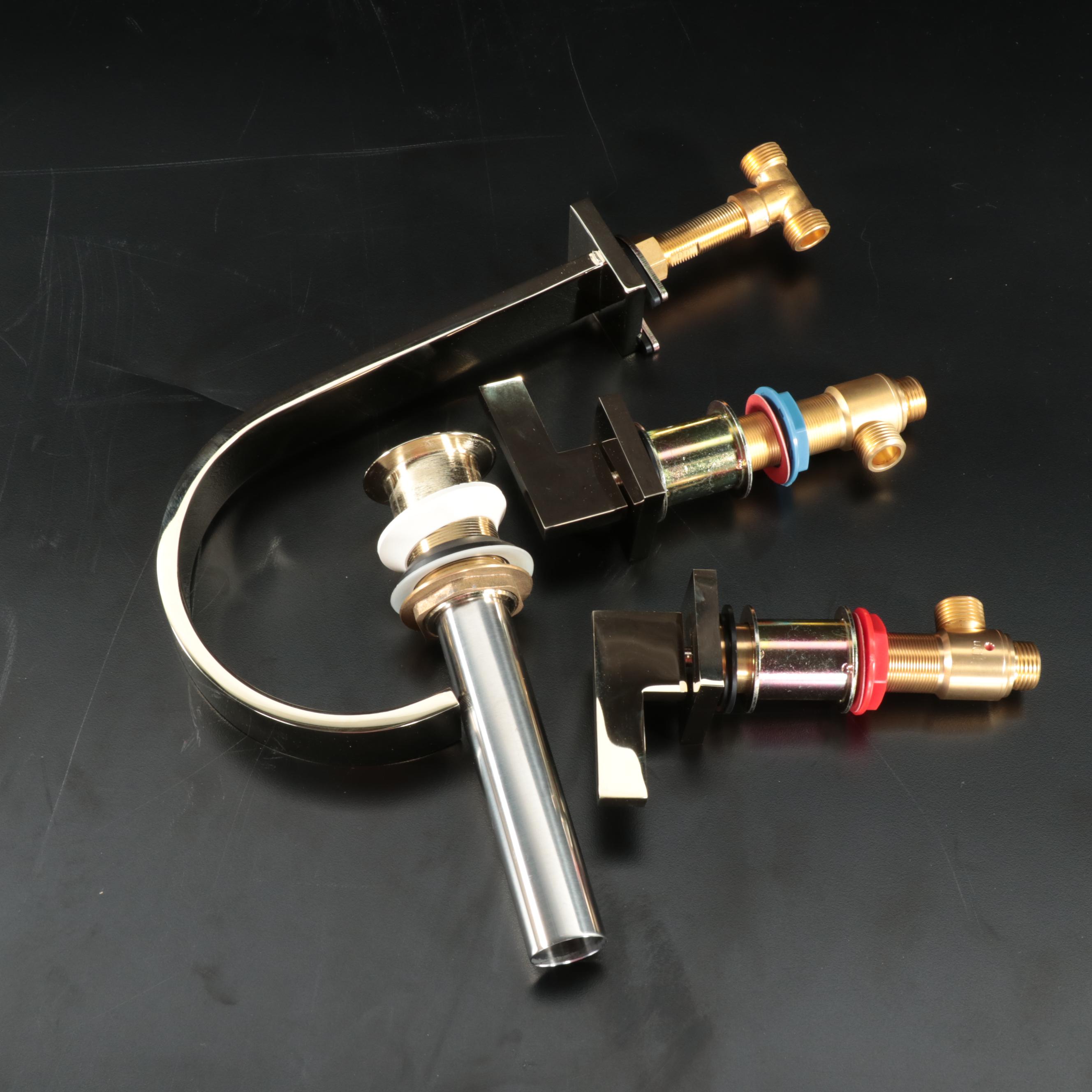 Undermount Porcelain Sink with Polished Brass Finish Widespread Faucet