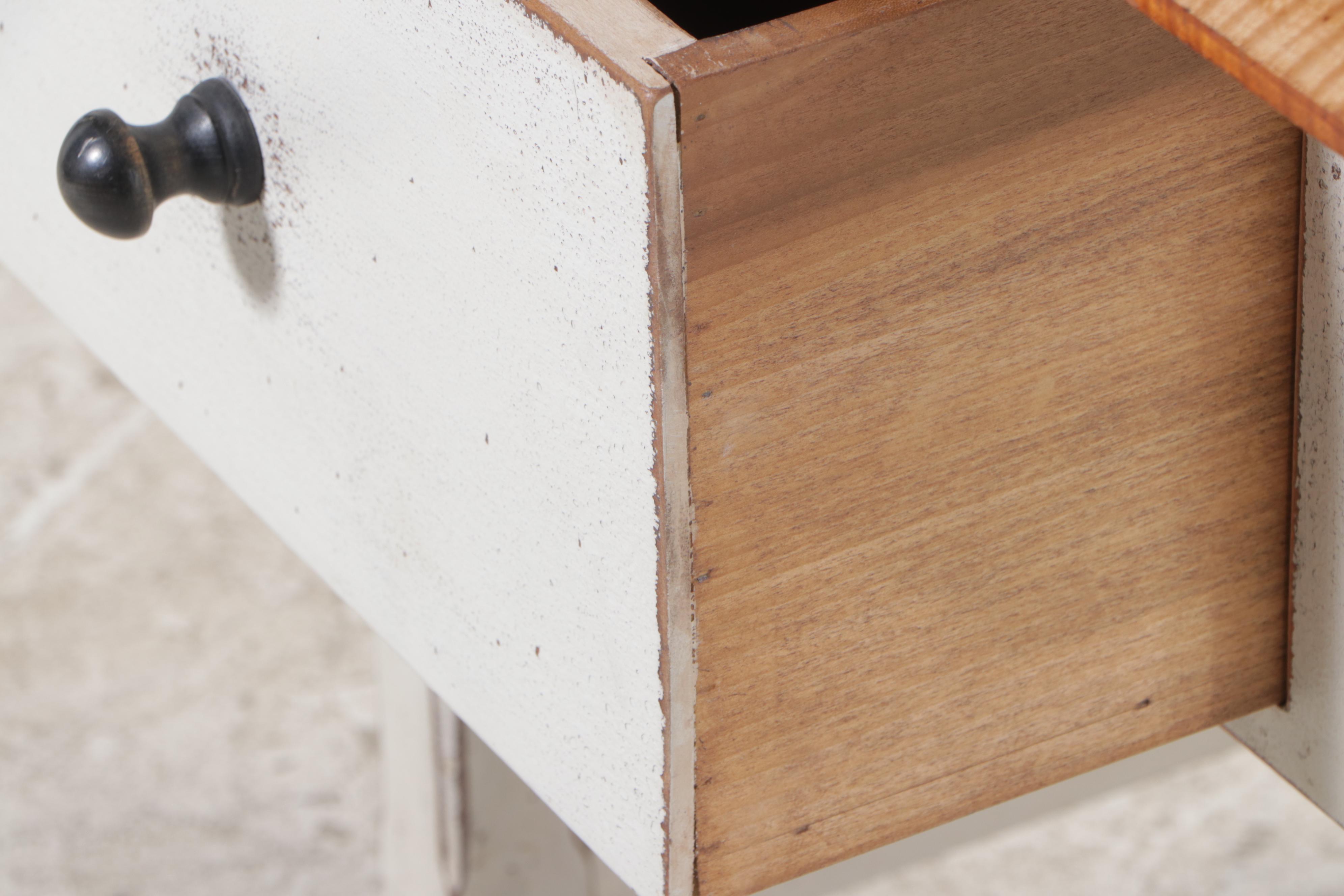 David T. Smith & Co. Colonial Style Tiger Maple and White-Painted Tavern Table