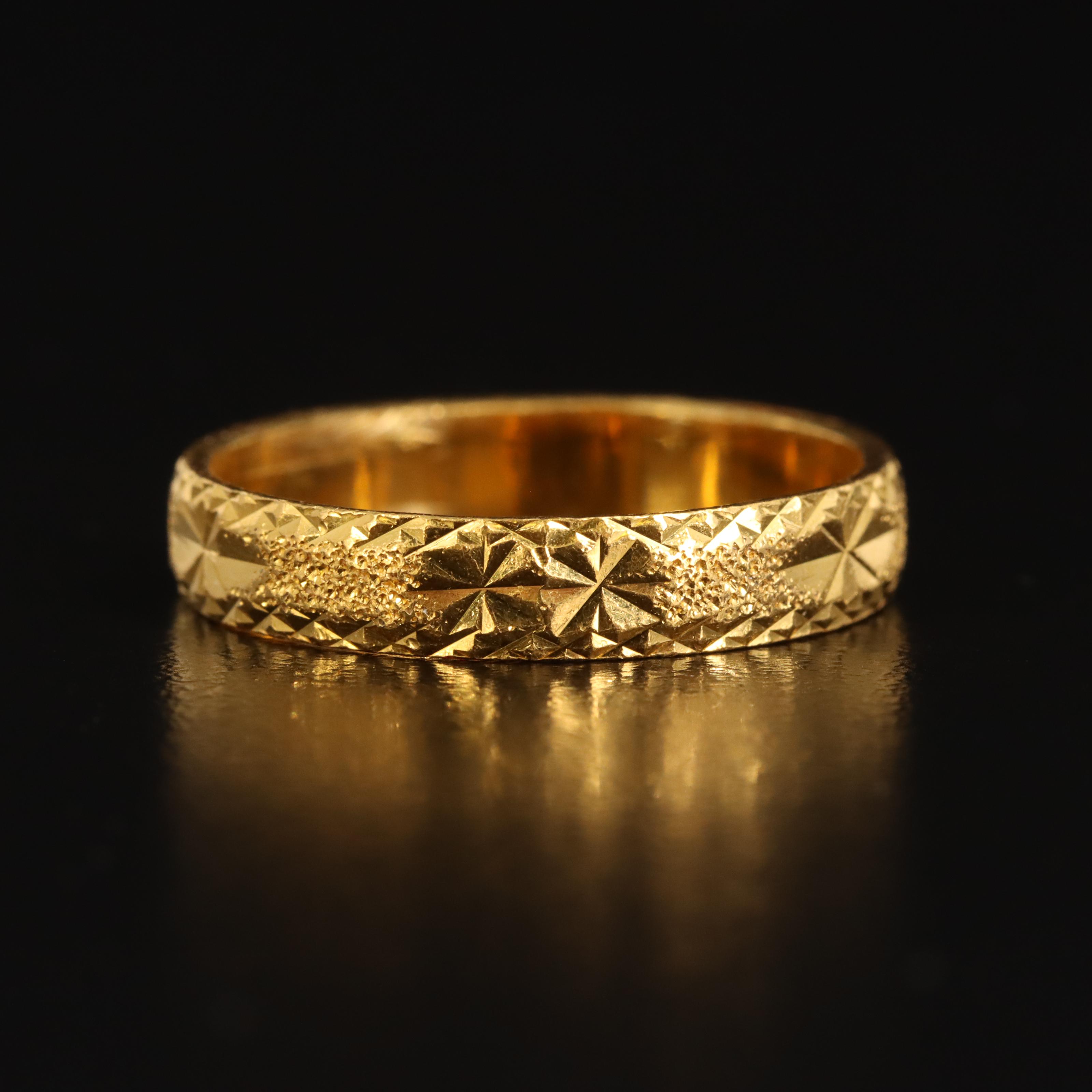 24K Gold Band with Diamond Cut Pattern