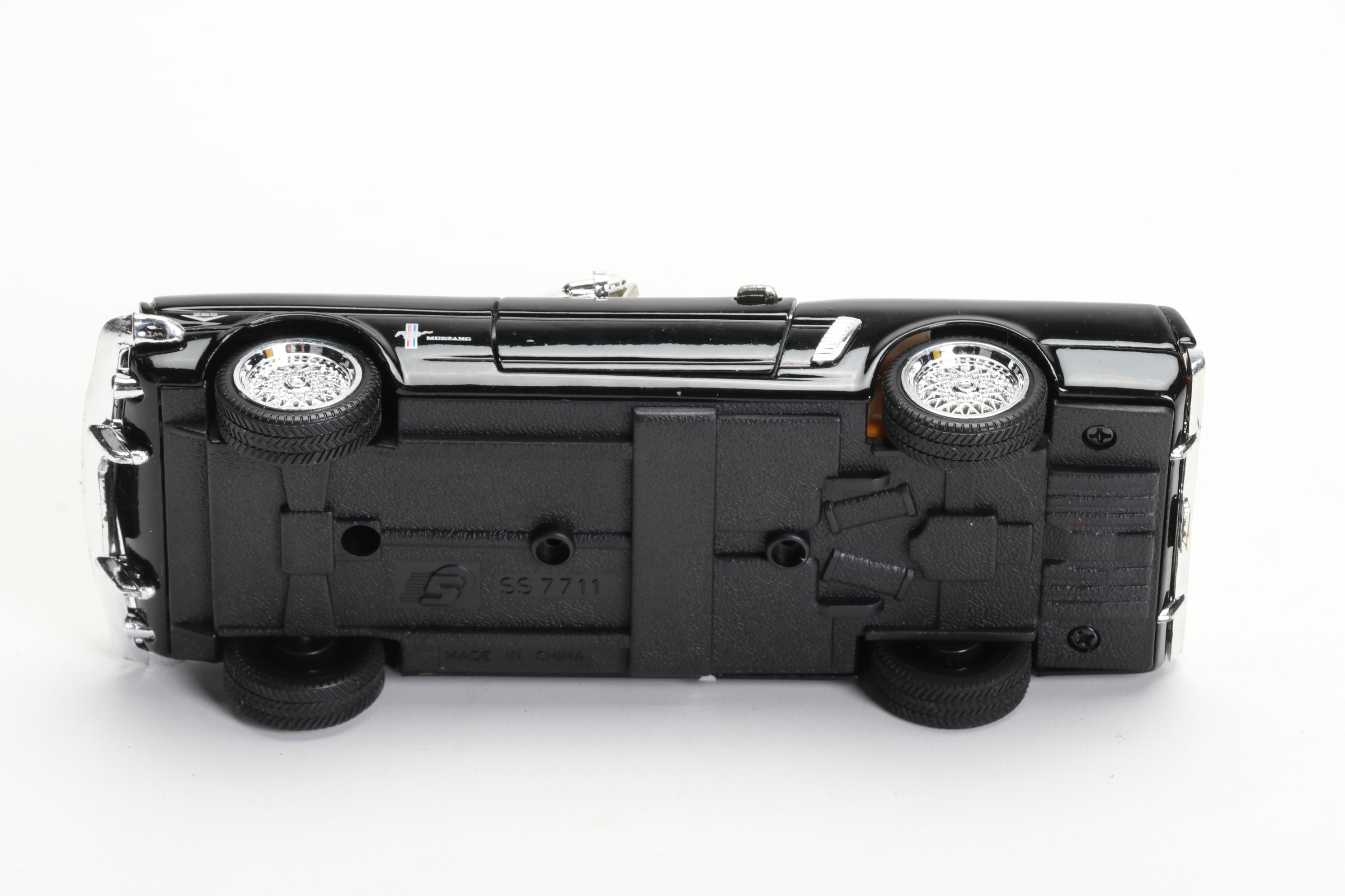 Ford Thunderbirds, Shelby Cobra, More Classic Collector Diecast Metal Cars