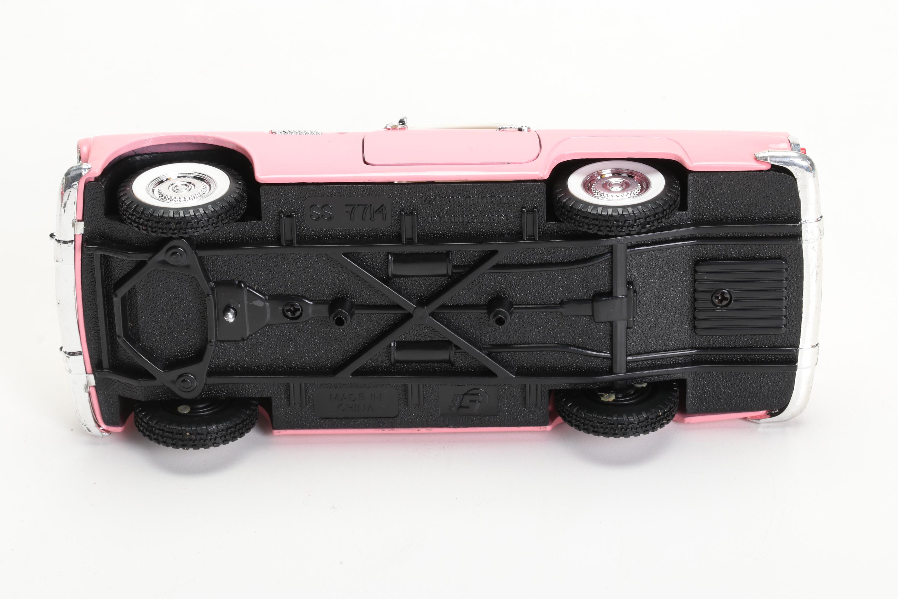 Ford Thunderbirds, Shelby Cobra, More Classic Collector Diecast Metal Cars