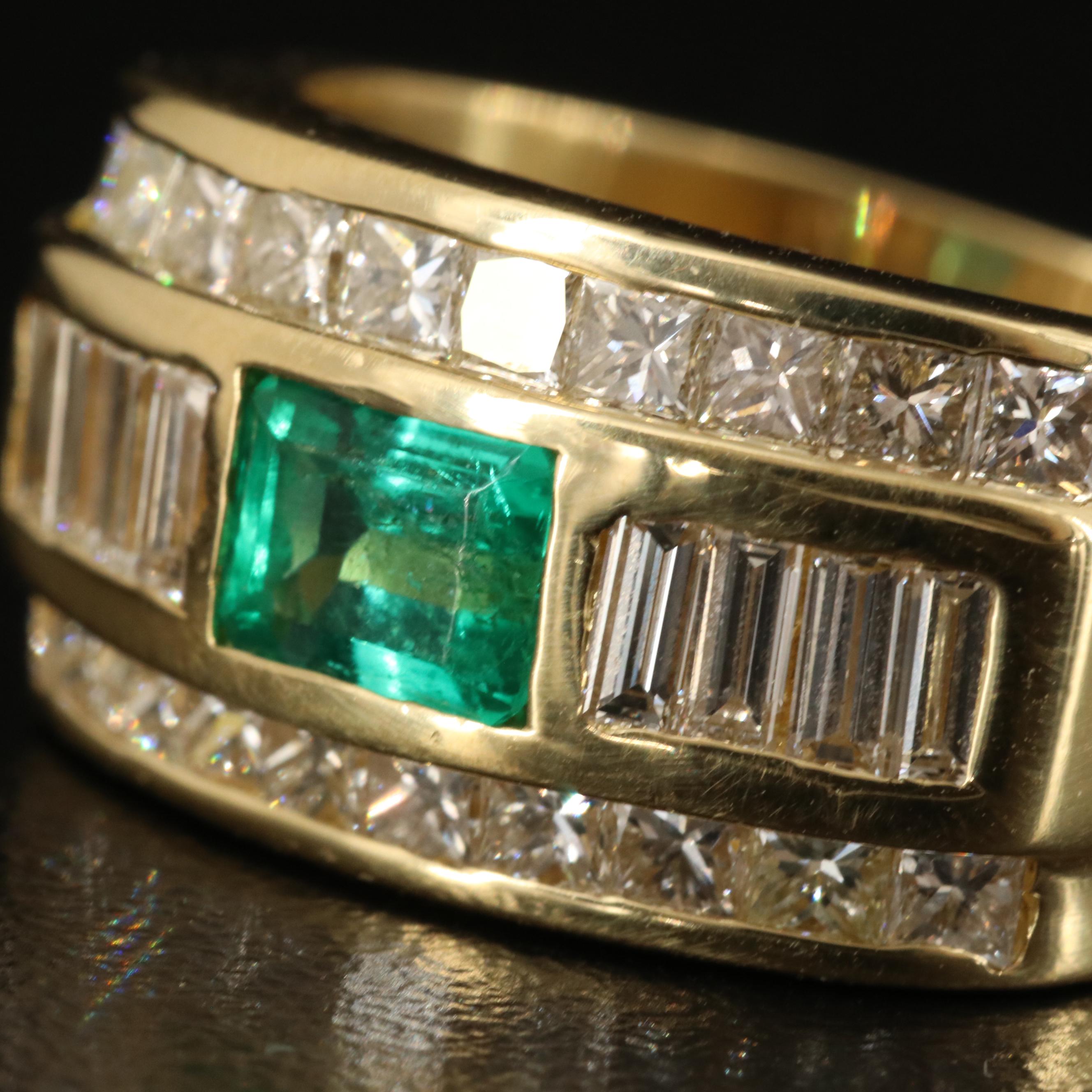 18K Emerald and 1.02 CTW Diamond Ring