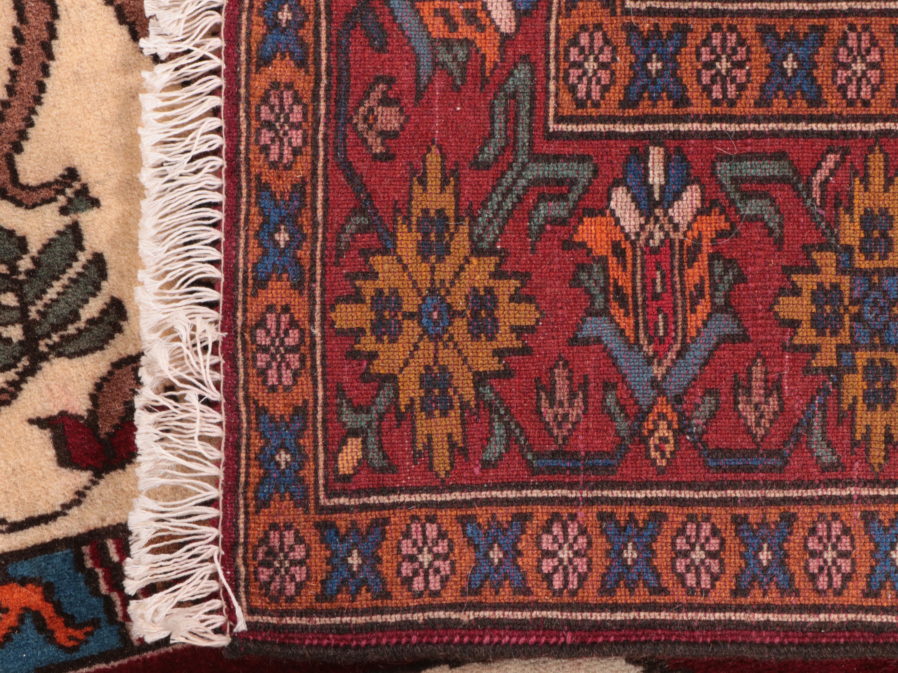 4'1 x 6'5 Hand-Knotted Pakistani Lahore Area Rug