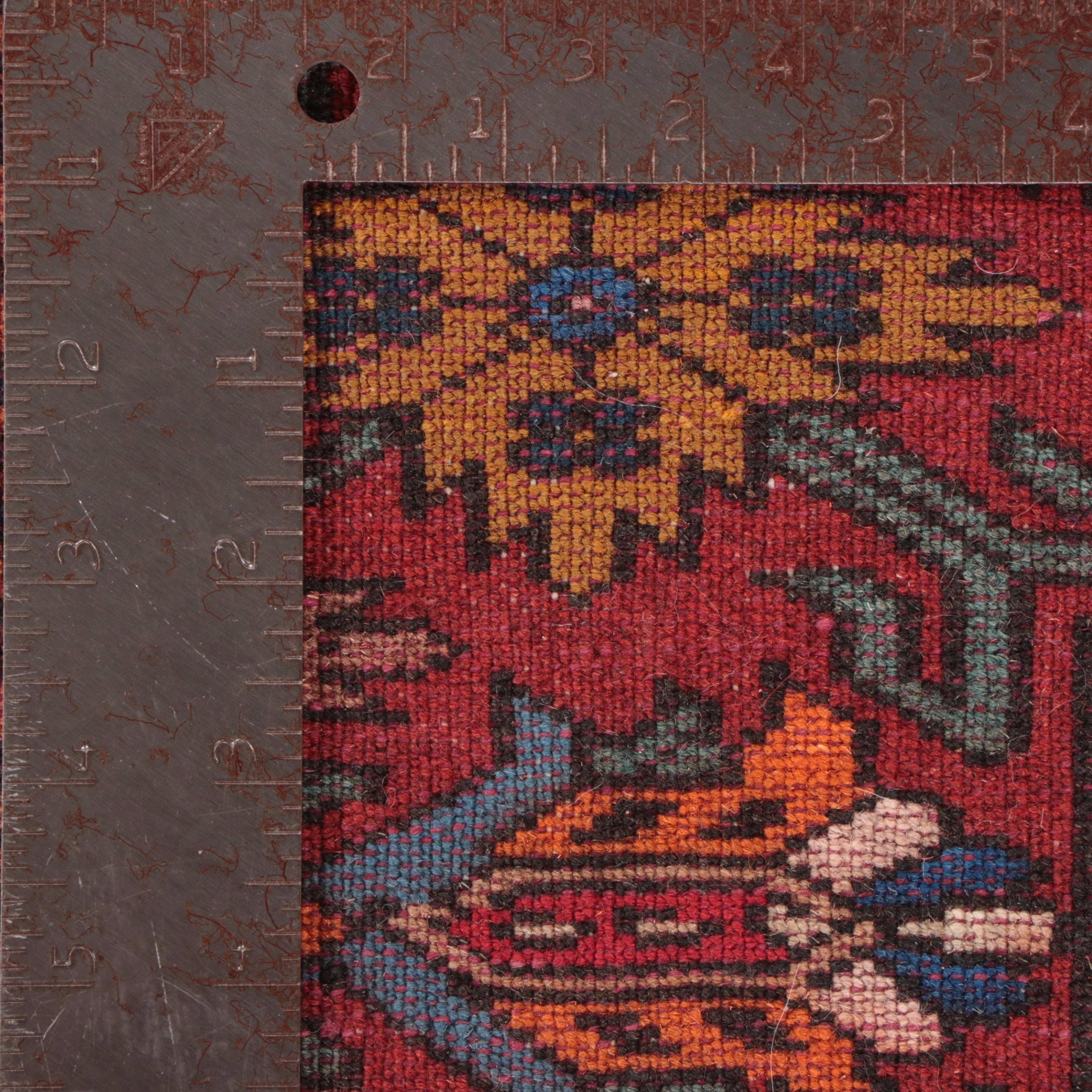 4'1 x 6'5 Hand-Knotted Pakistani Lahore Area Rug
